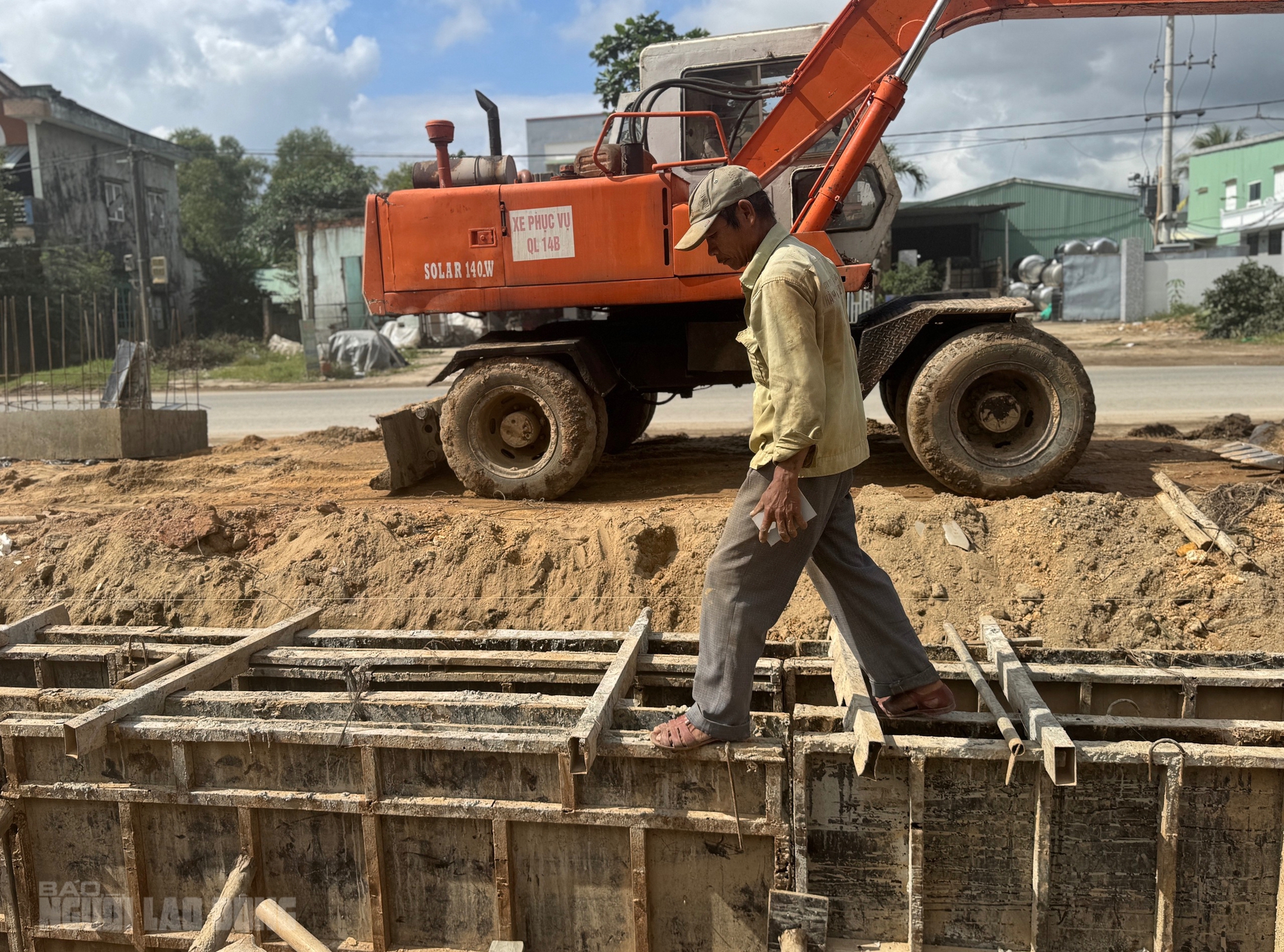 Cận cảnh tiến độ dự án hàng nghìn tỉ trên Quốc lộ 14B Đà Nẵng thi công chậm chạp - Ảnh 1. Cận cảnh tiến độ dự án hàng nghìn tỉ trên Quốc lộ 14B Đà Nẵng thi công chậm chạp - Ảnh 1.