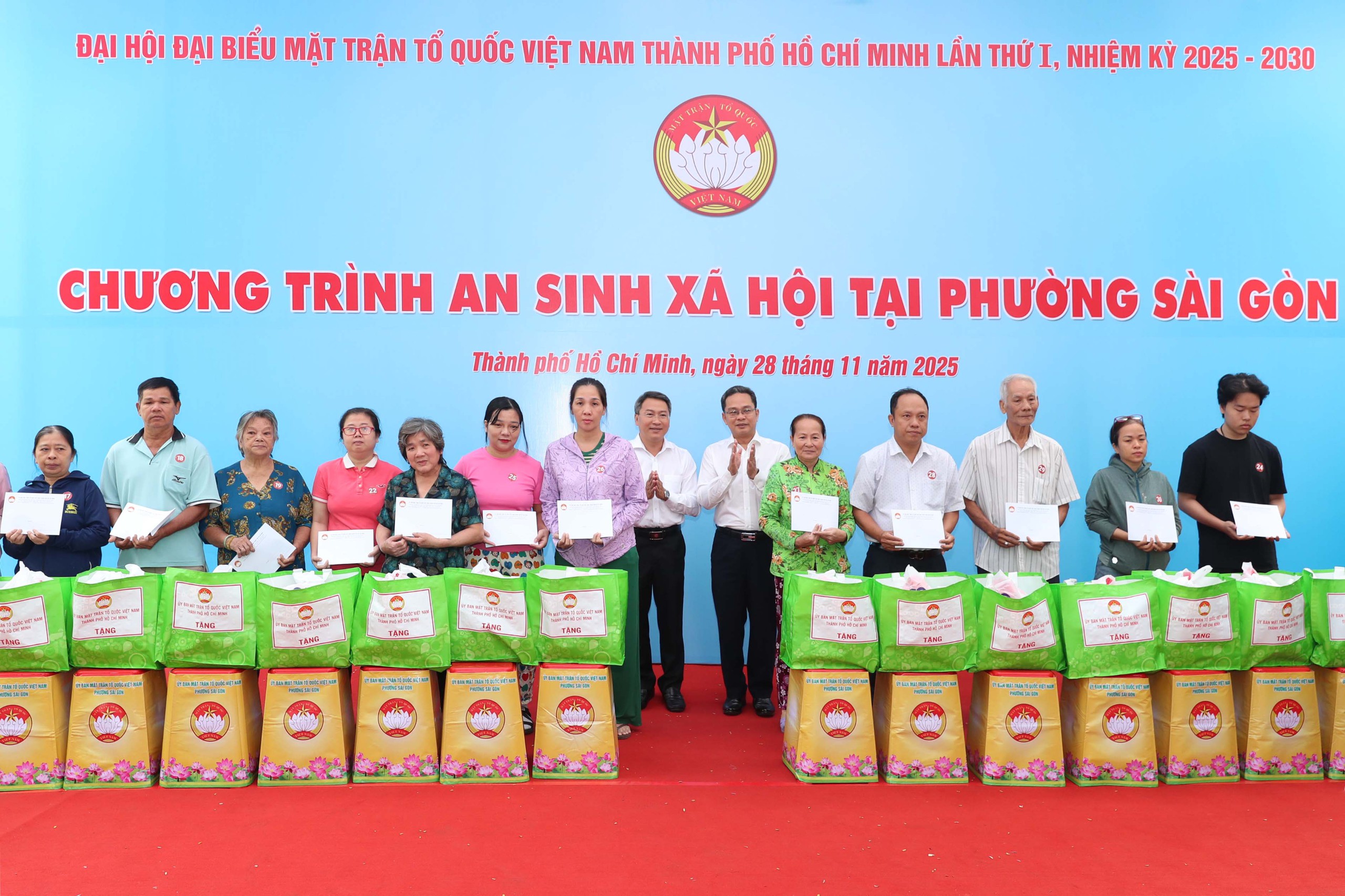 Giảm nghèo bền vững năm 2025: Hiểu đúng để không kỳ vọng sai - Ảnh 3.