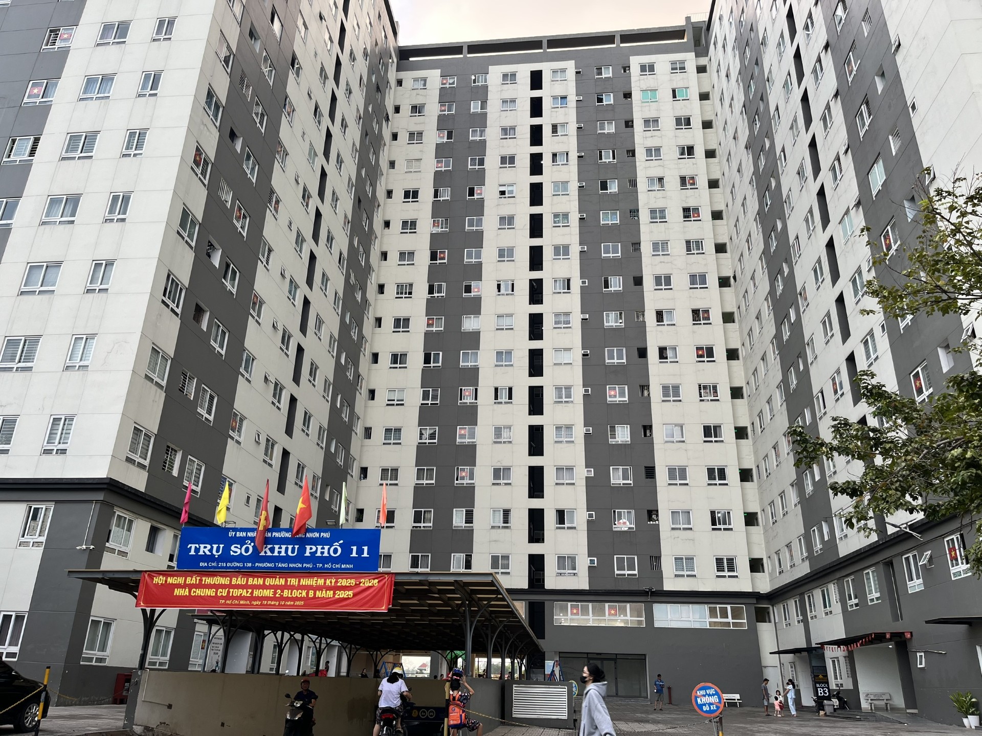 Khơi thông nguồn lực, giảm giá thành nhà ở xã hội - Ảnh 1.