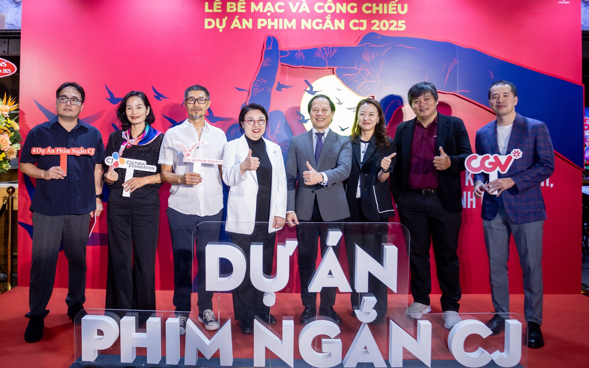 Đạo diễn Charlie Nguyễn, Trần Thanh Huy… chung tay cùng người trẻ