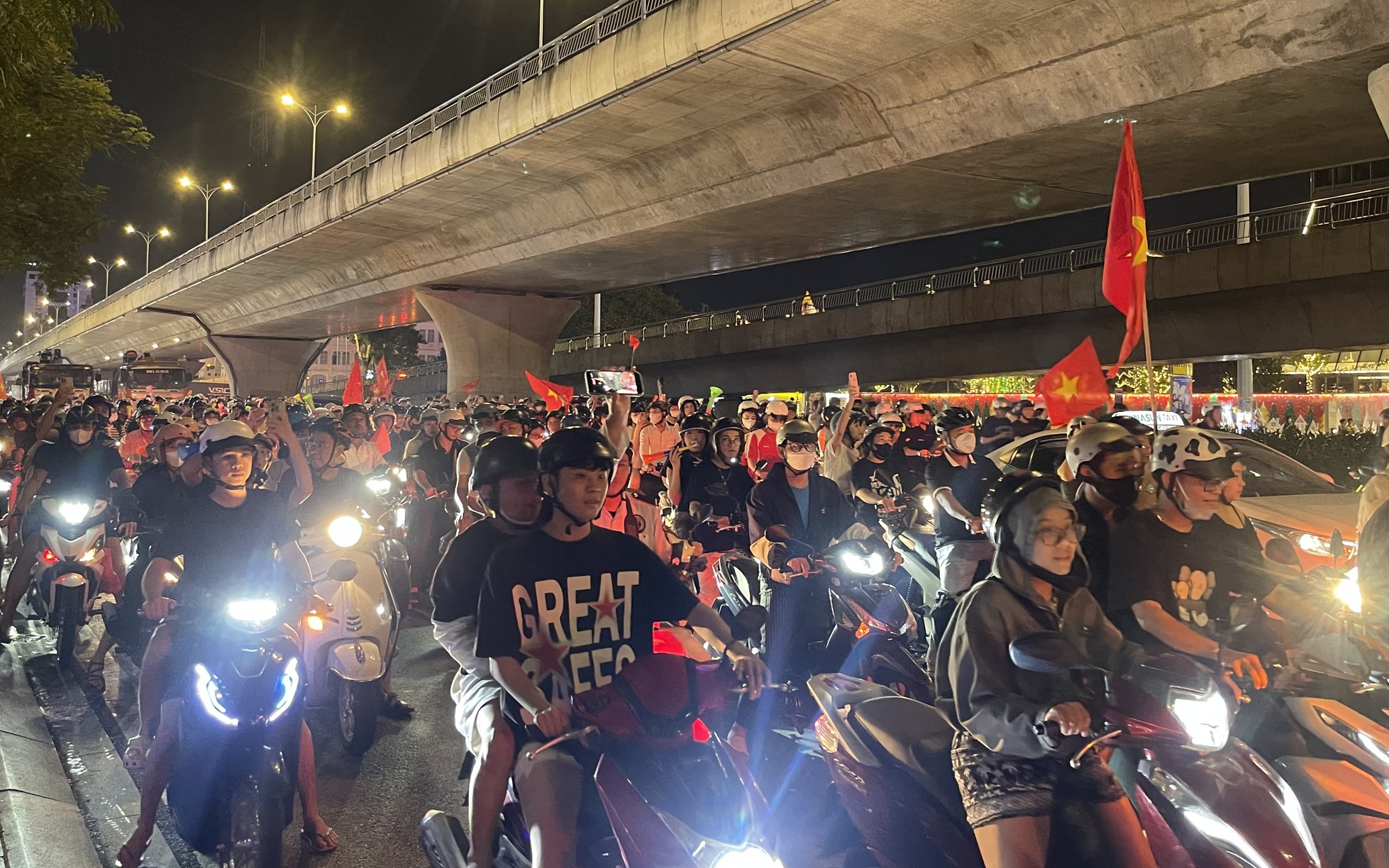 Báo chí quốc tế dành "lời khen có cánh" cho U22 Việt Nam, chế giễu Thái Lan - Ảnh 2.