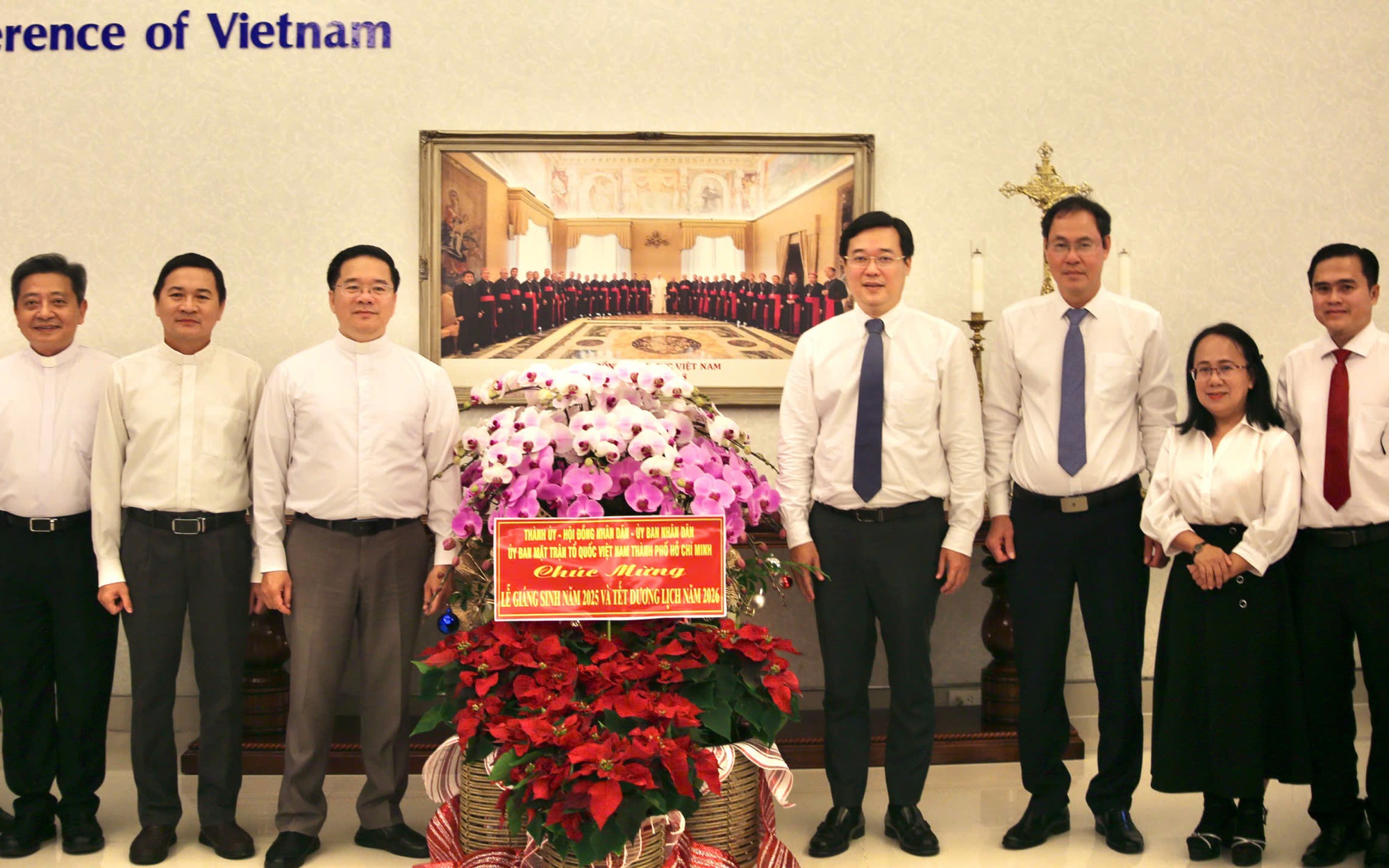 Trưởng Ban Tuyên giáo và Dân vận Thành ủy TPHCM thăm cộng đồng Hồi giáo nhân Đại lễ Raya Idil Adha - Ảnh 4.
