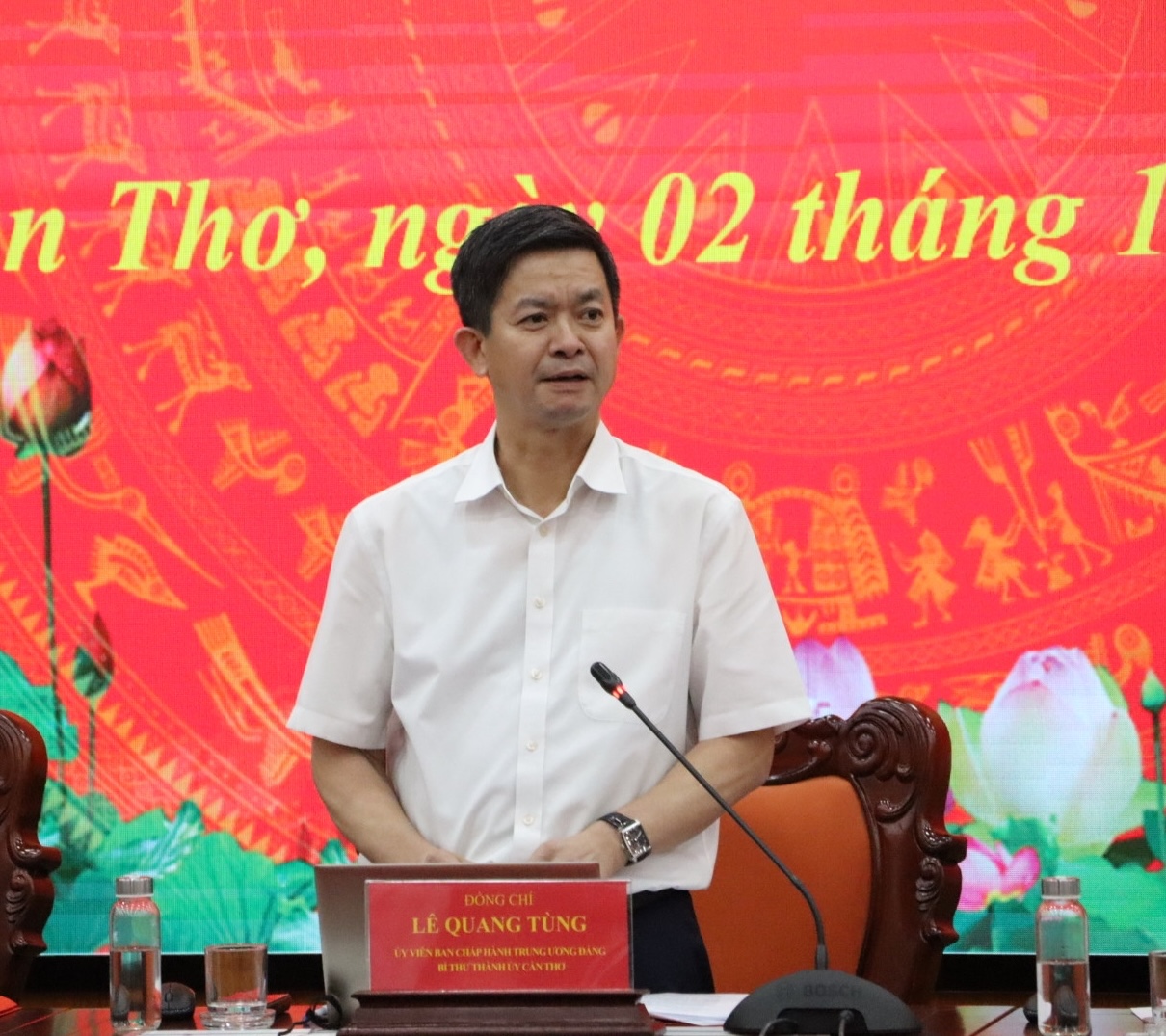 Cần Thơ đặt mục tiêu tăng trưởng GRDP 10 % cho năm 2026 - Ảnh 1.