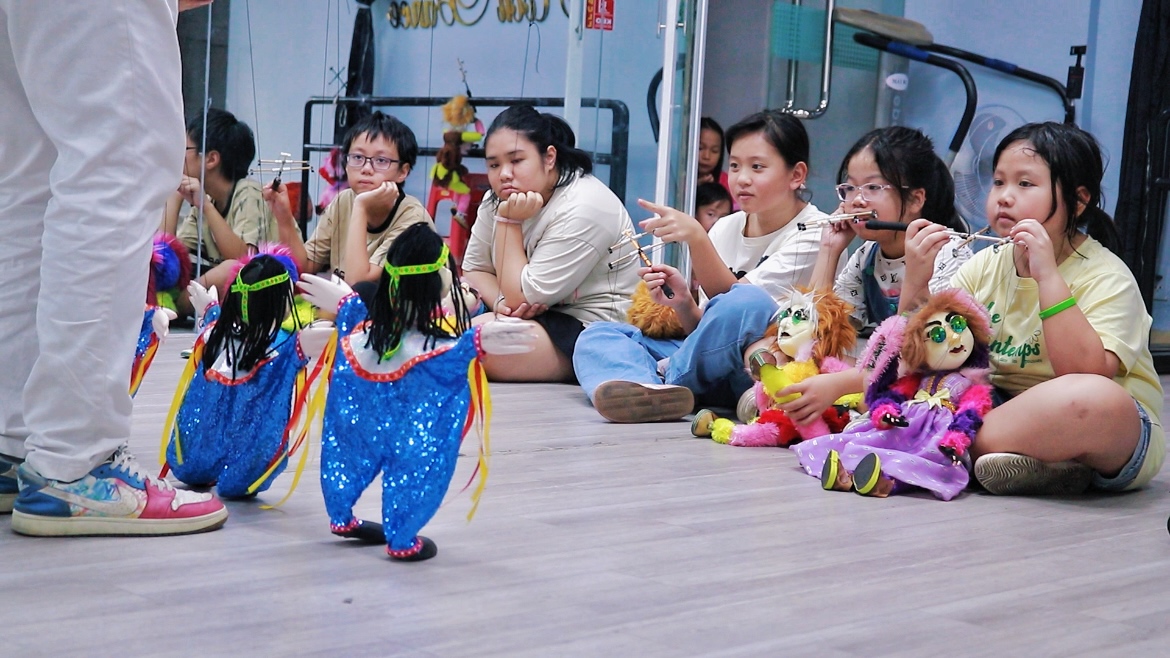 "Giữ lửa" nghệ thuật dân gian Việt Nam qua lớp học múa rối 0 đồng   - Ảnh 3.