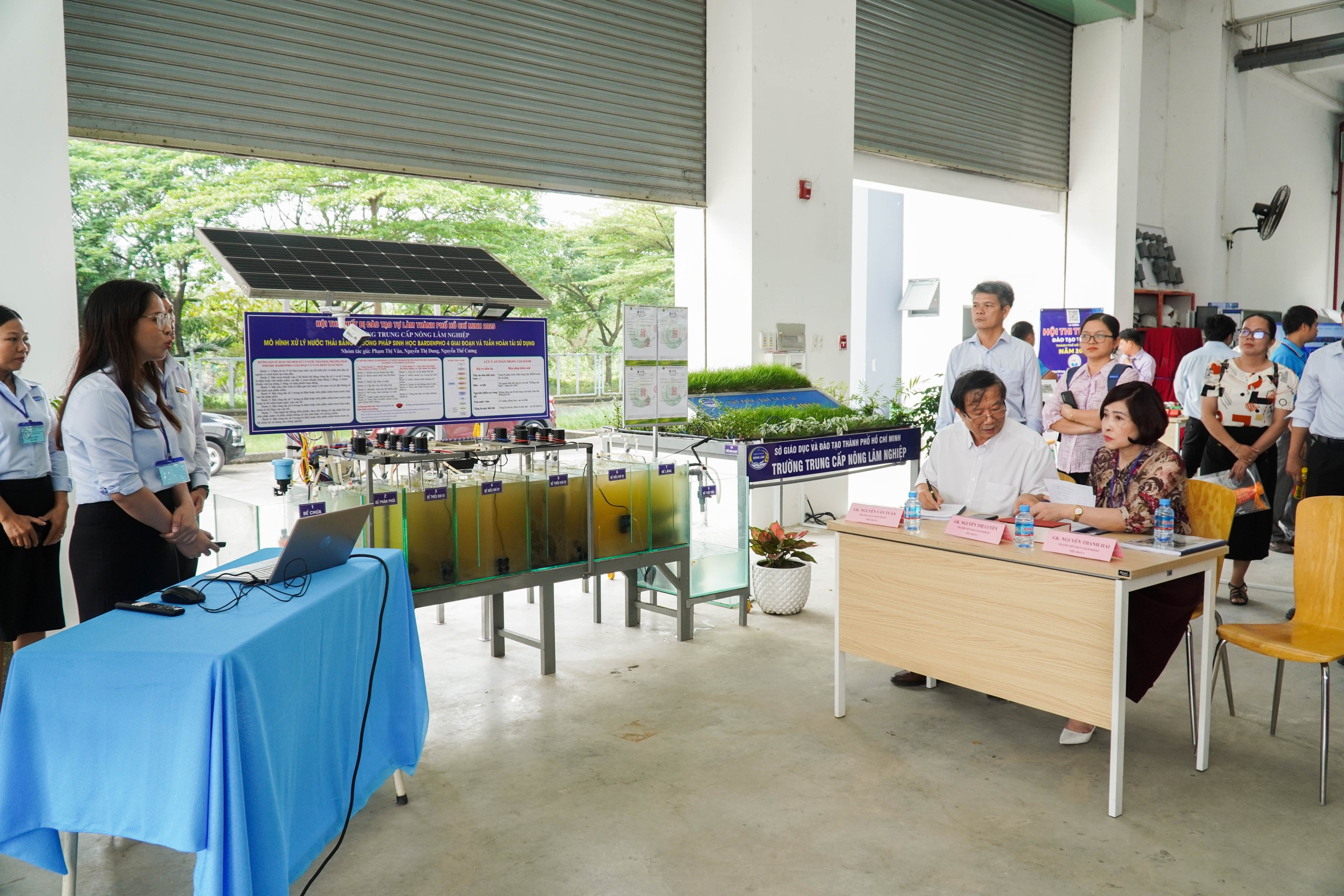 Đã mắt với những mô hình tại Hội thi Thiết bị đào tạo tự làm TP HCM - Ảnh 9.