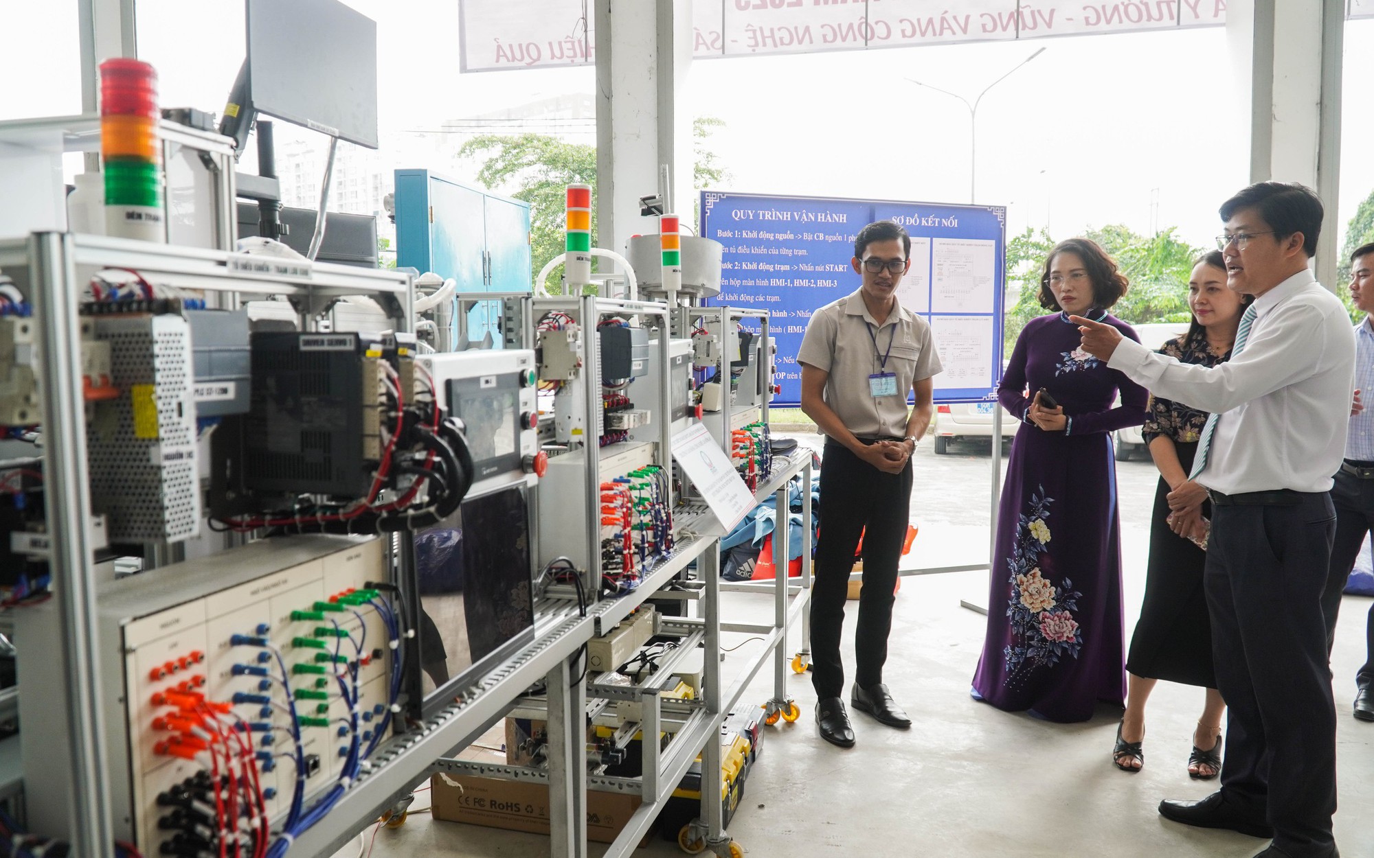 TPHCM dự kiến còn 19 trường cao đẳng và 2 trường trung cấp công lập Trong tương lai - Ảnh 2.