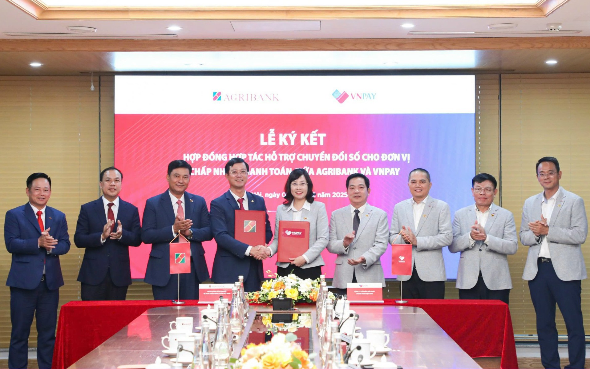 Agribank cùng Cục Thuế hỗ trợ hộ kinh doanh chuyển đổi sang thuế kê khai - Ảnh 4.