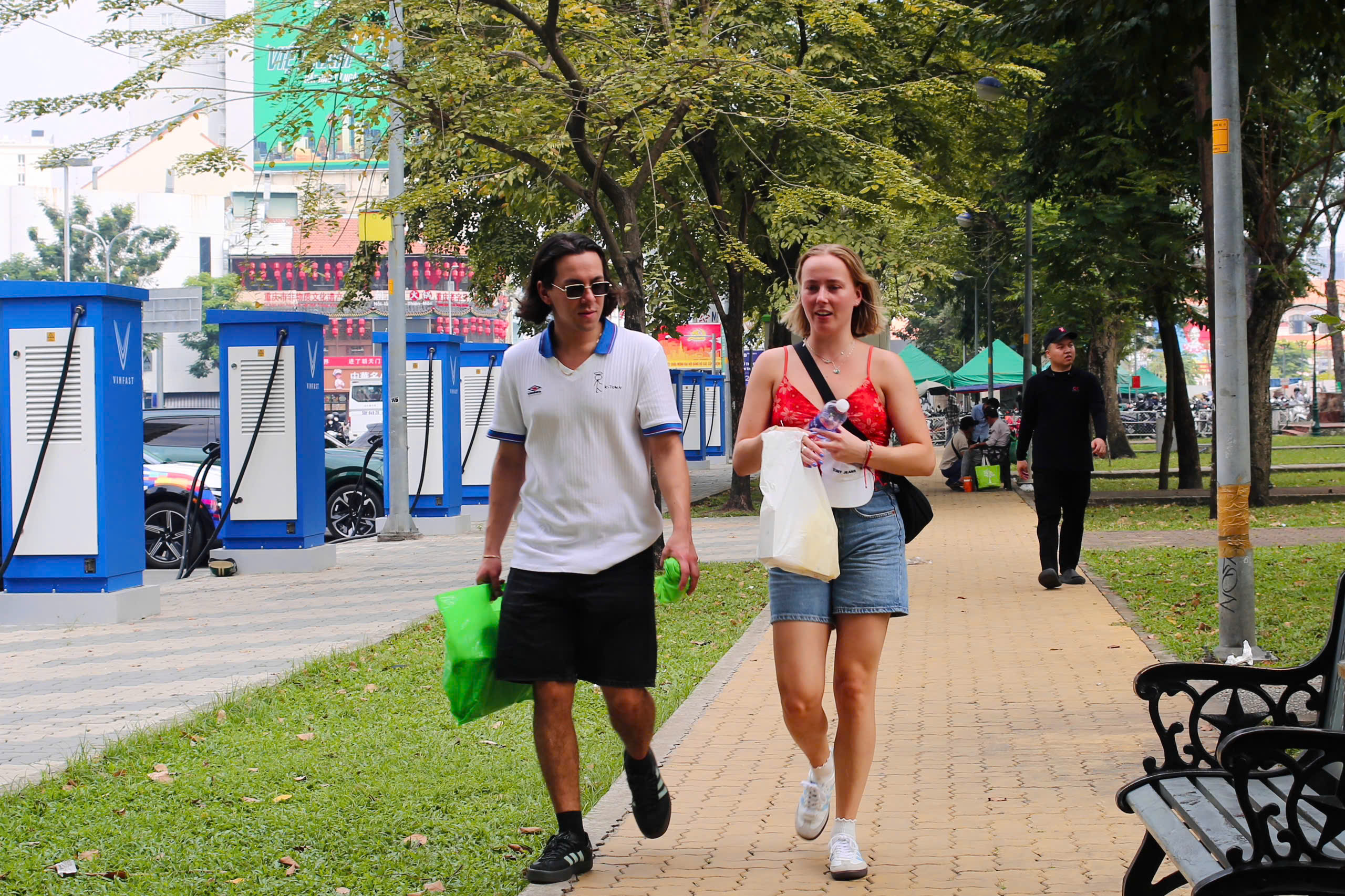 Dự báo thời tiết hôm nay, 20-12: Nam Bộ nắng nóng ban ngày, mưa rào chiều tối - Ảnh 1.