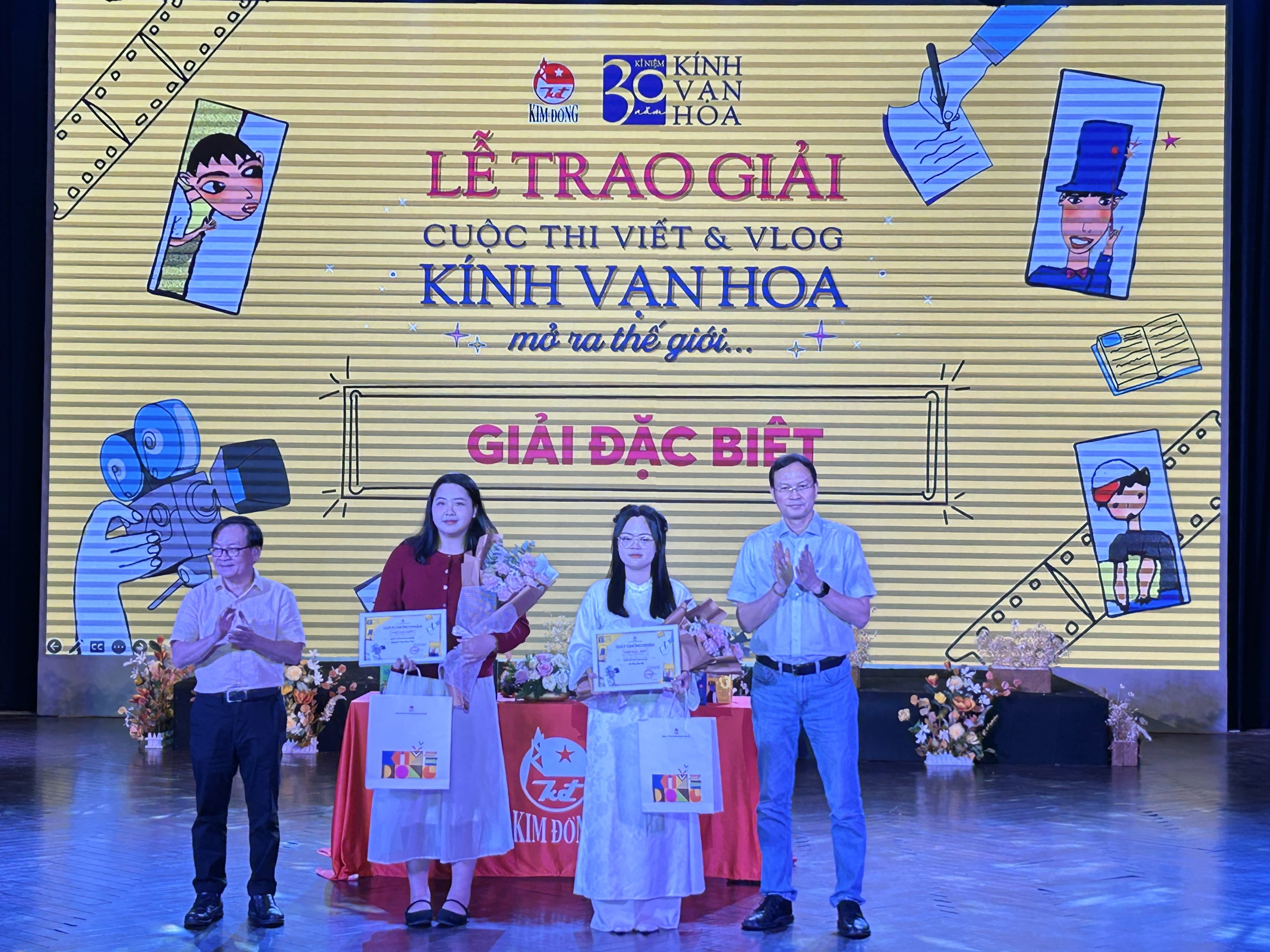 30 năm "Kính vạn hoa": 30 năm đồng hành cùng thiếu nhi - Ảnh 2.