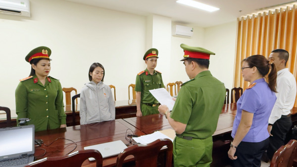 Bắt tạm giam L&ecirc; Thị Linh Nhung - Ảnh 1.