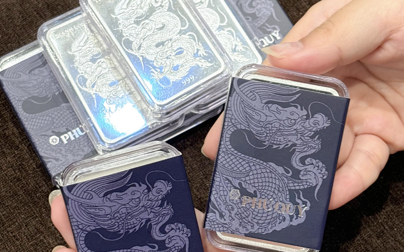 Gi&aacute; bạc h&ocirc;m nay 22 - 12: Bạc đạt 70 triệu đồng / kg , tăng vọt trong 1 th&aacute;ng - Ảnh 1.