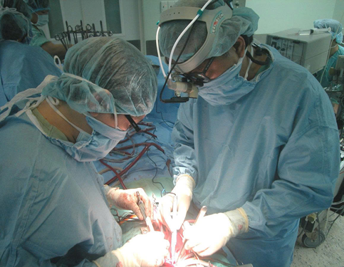 Người đưa Việt Nam l&ecirc;n bản đồ gh&eacute;p tim thế giới - Ảnh 2.