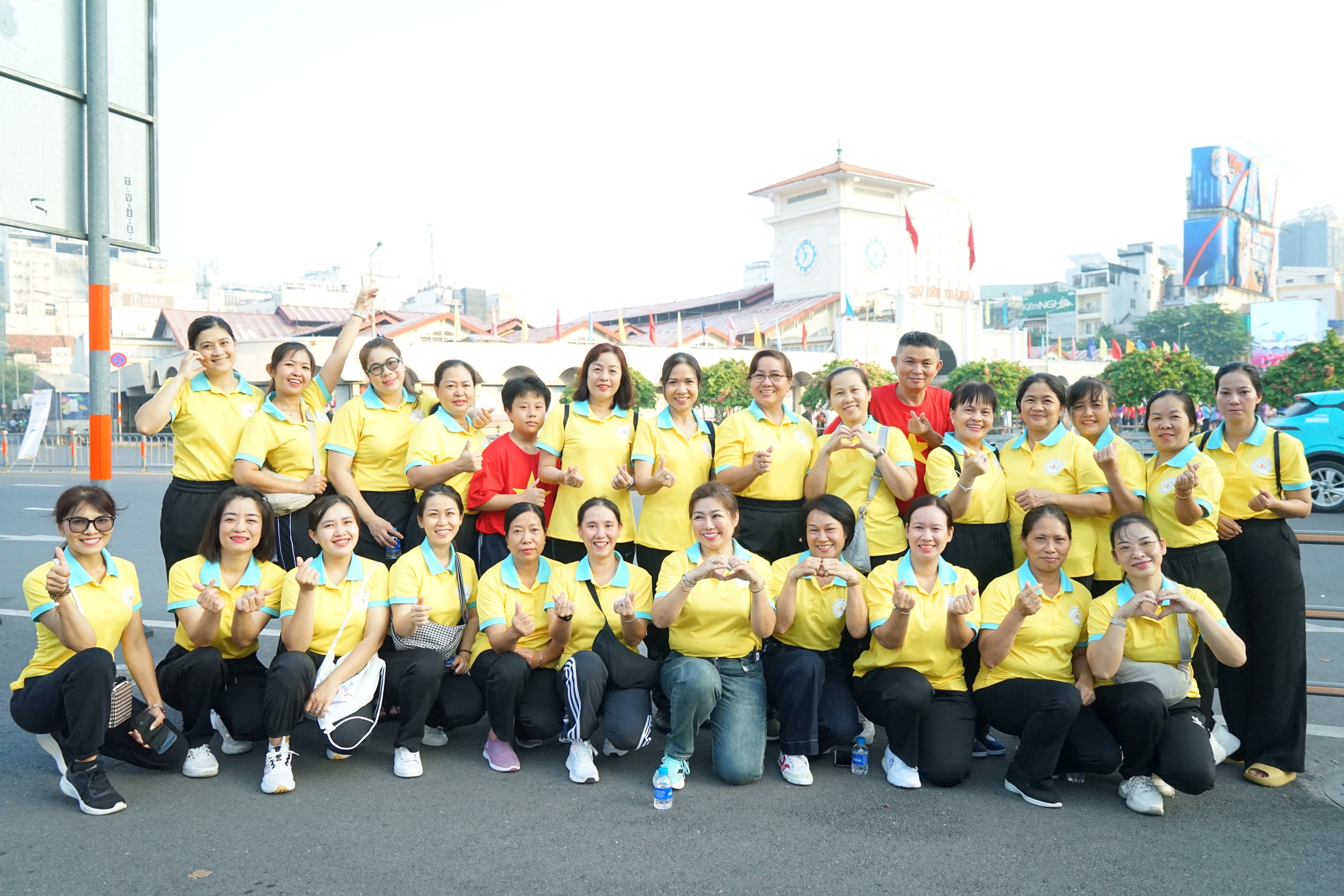 Người trẻ Bến Thành lan tỏa yêu thương vì người nghèo - Ảnh 3.