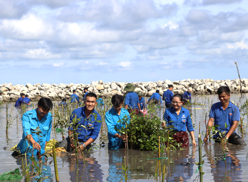 Mở rộng kh&ocirc;ng gian ph&aacute;t triển kinh tế biển - Ảnh 2.