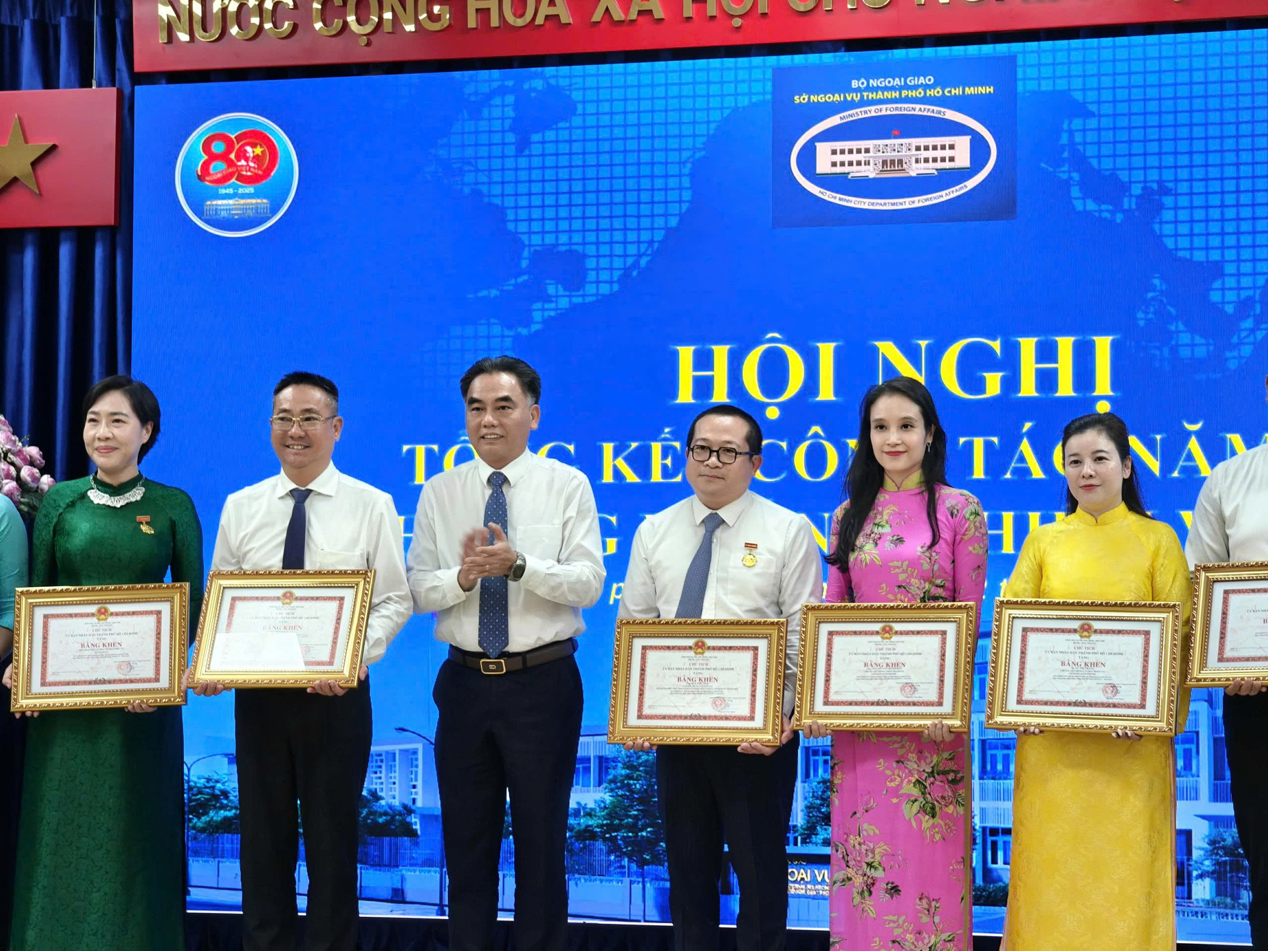 Đối ngoại TP HCM: Đổi mới tư duy, thúc đẩy tăng trưởng - Ảnh 1.