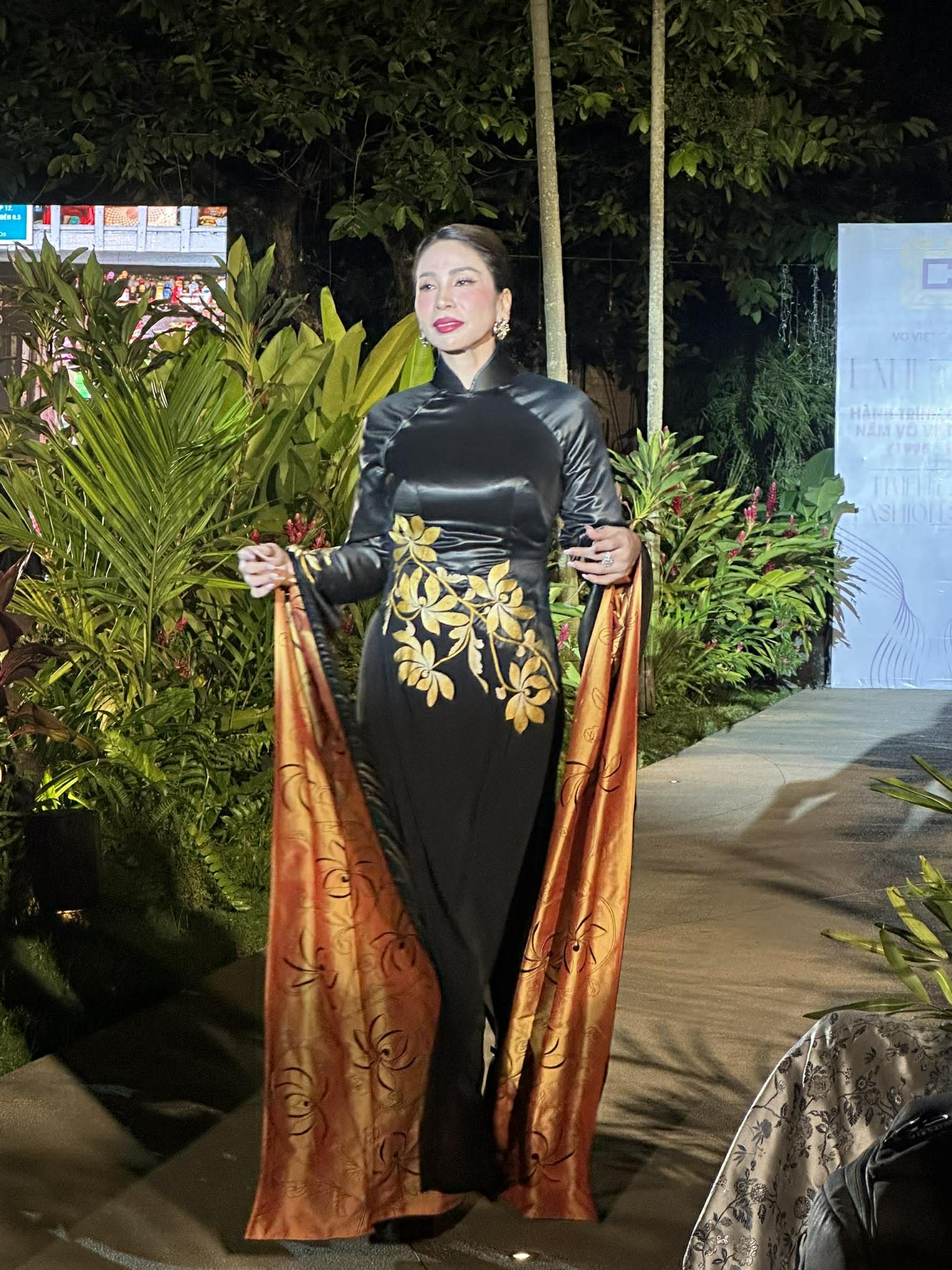 Võ Việt Chung – 30 năm đi con đường không dựa vào may mắn - Ảnh 4.