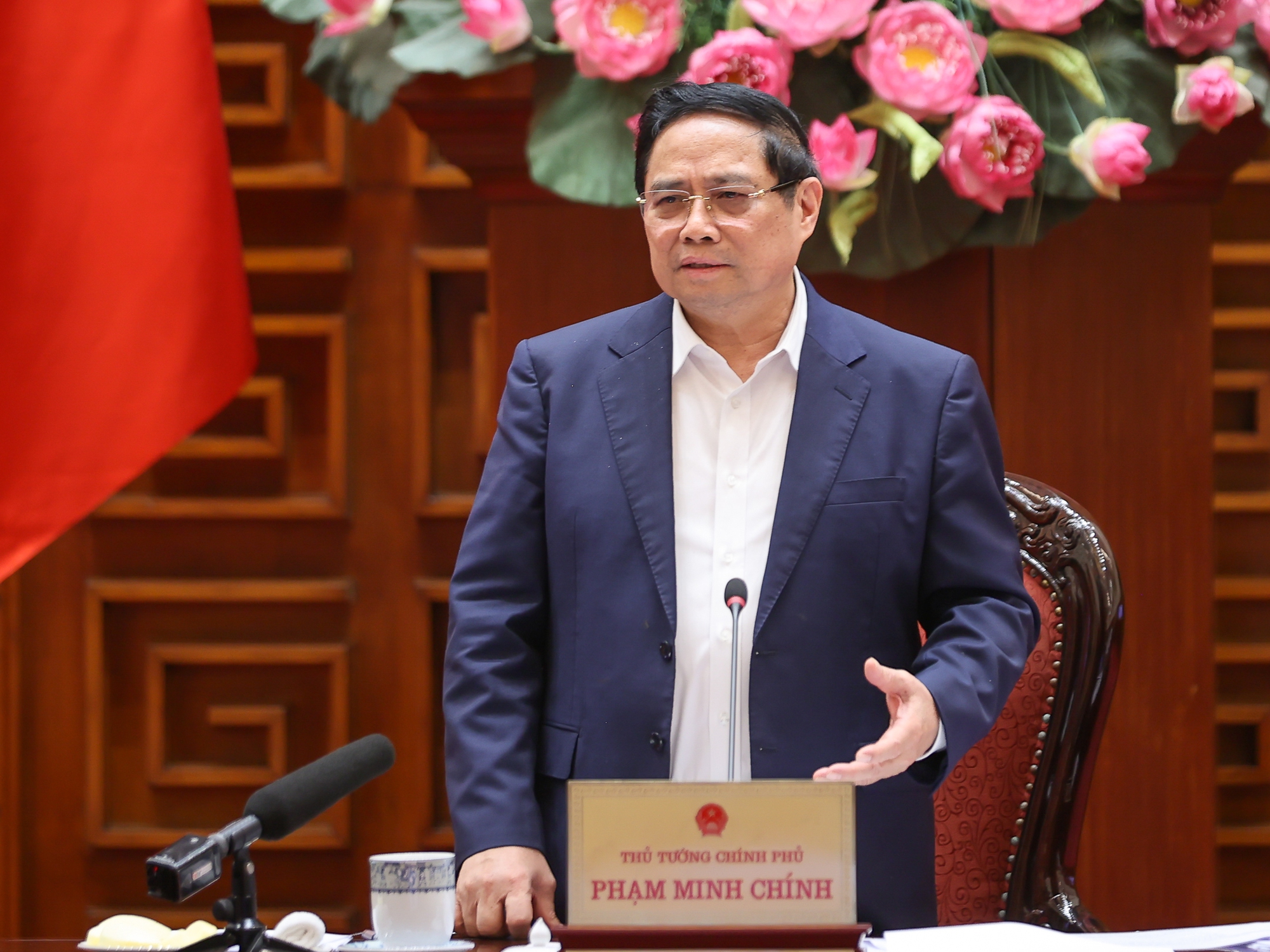 Thủ tướng yêu cầu lựa chọn phương thức đầu tư tối ưu cho đường sắt tốc độ cao Bắc - Nam - Ảnh 1.