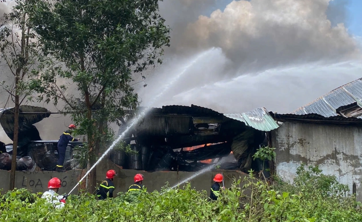 Một đội chữa cháy và cứu nạn cứu hộ ở TPHCM cứu chữa thành công 200 tỉ đồng cho doanh nghiệp - Ảnh 4.