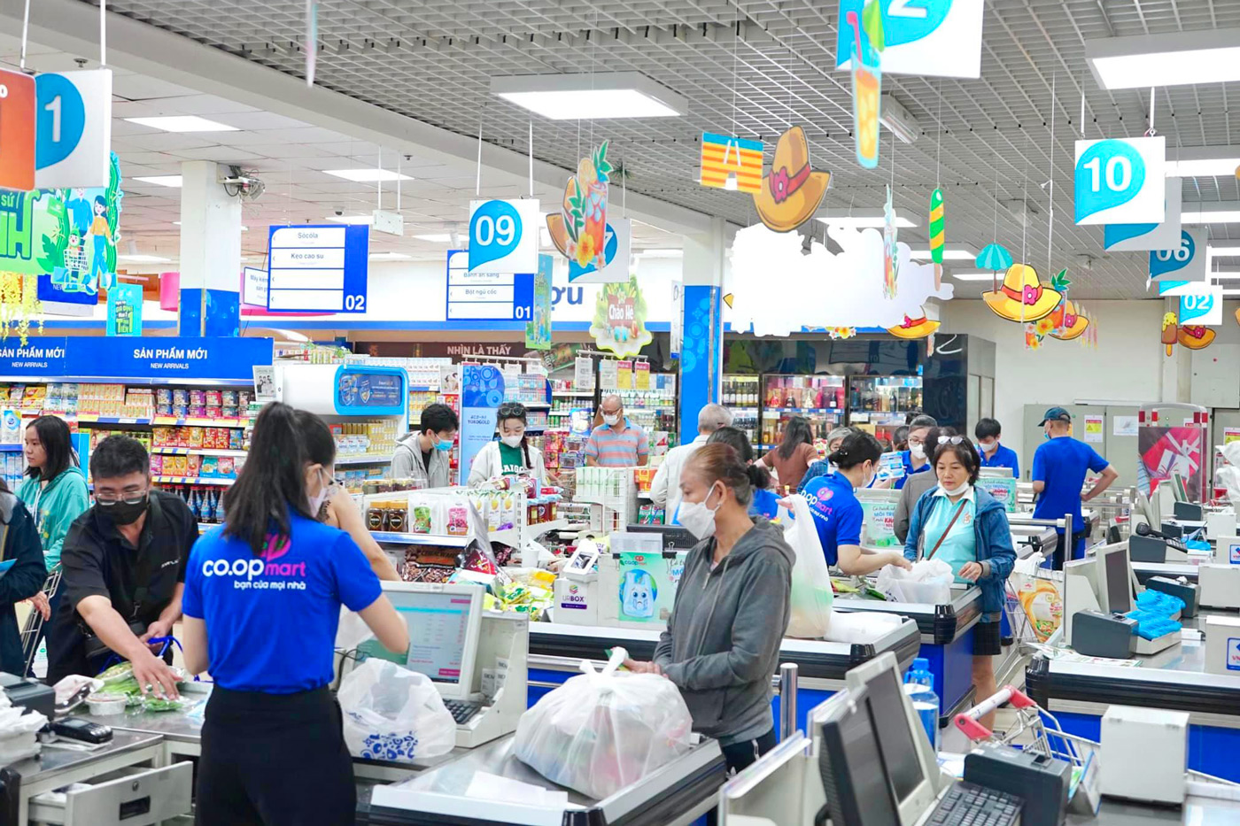 Chiến lược xanh hóa mang tính hệ thống của nhà bán lẻ thuần Việt - Ảnh 10.