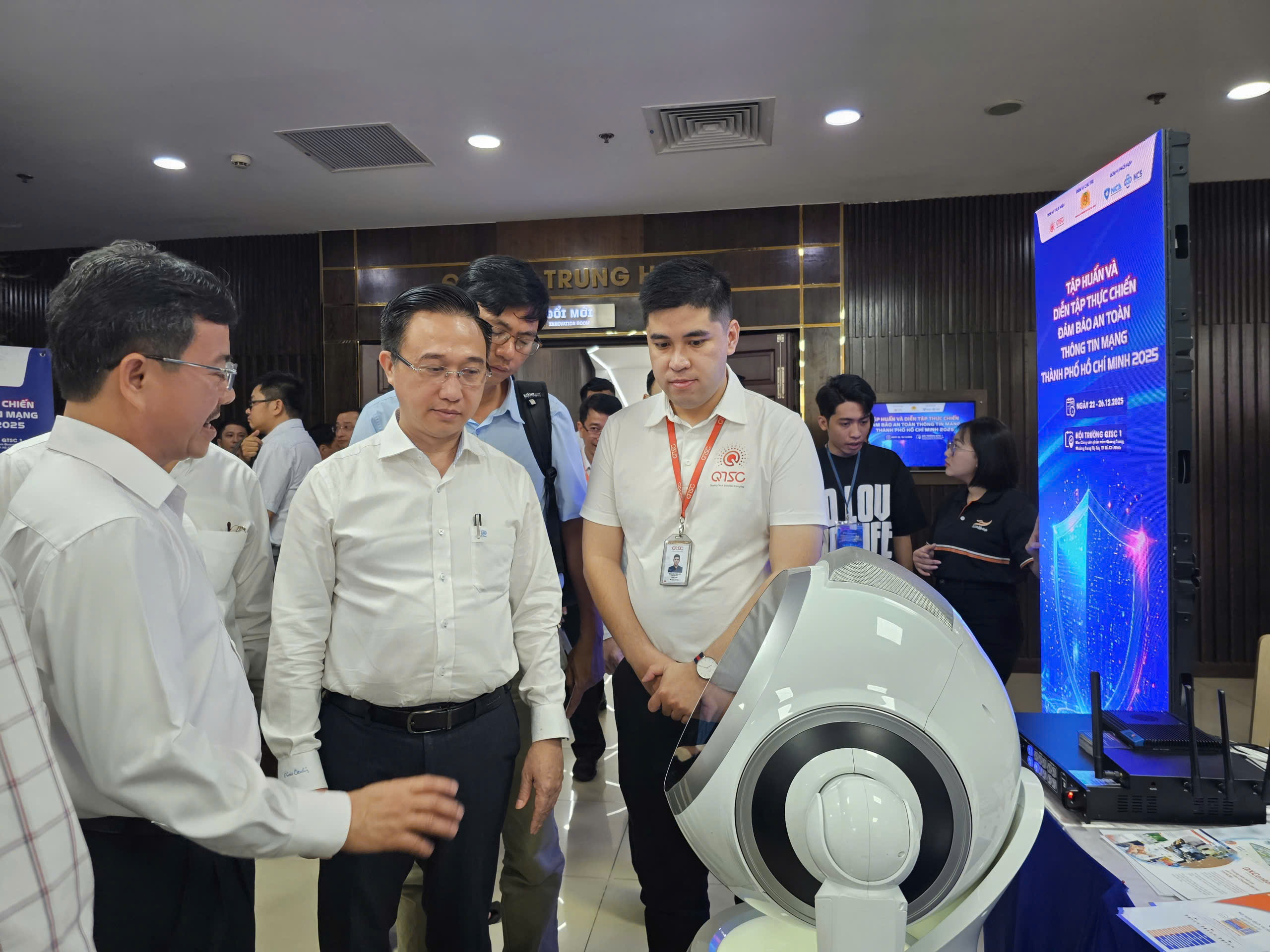 Bất ngờ ngành bị tấn công mạng nhiều nhất tại Việt Nam - Ảnh 2.