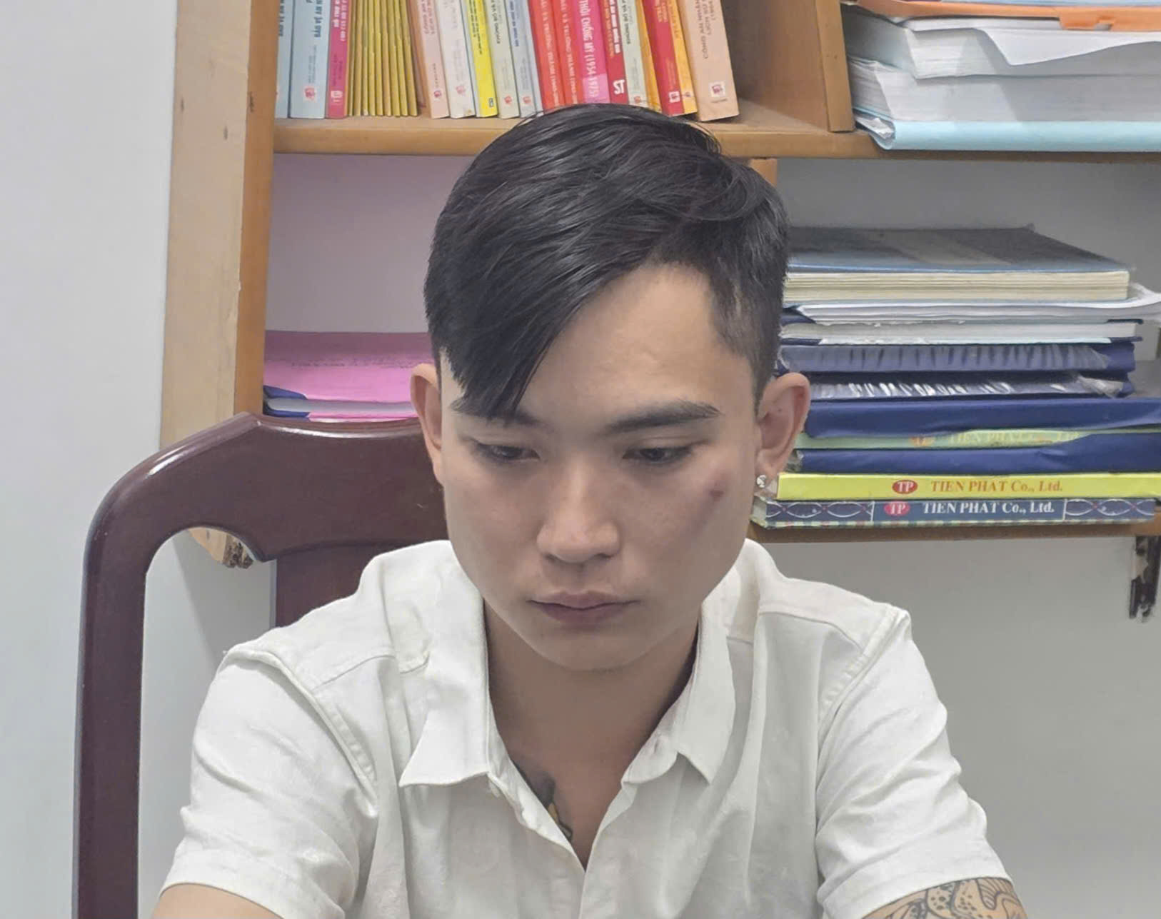 Án mạng đau lòng tại công ty chuyển phát nhanh ở Tây Ninh: Điều tra khẩn cấp - Ảnh 3.