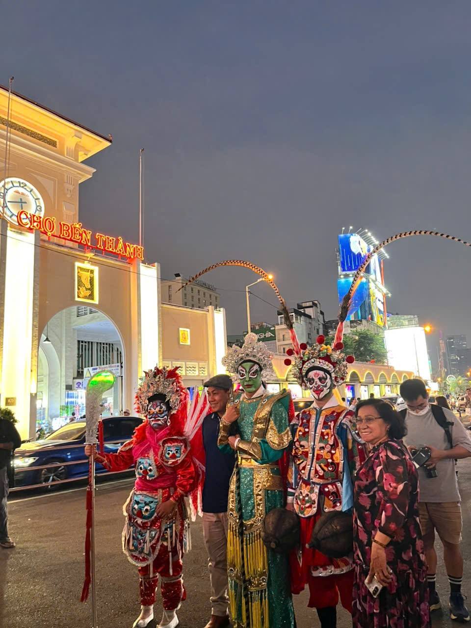 NSƯT Ngọc Khanh – nhịp cầu bền bỉ đưa hát bội đến với giới trẻ - Ảnh 3.