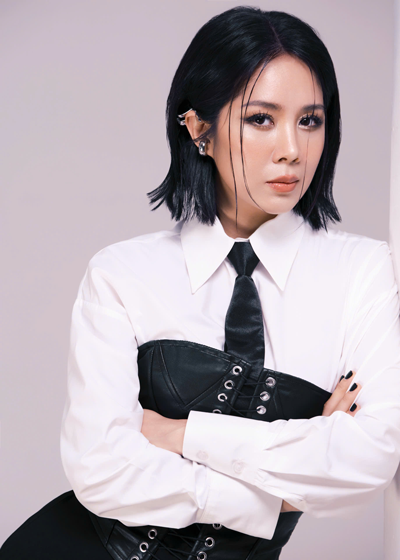 Bầu chọn hạng mục Nữ diễn vi&ecirc;n điện ảnh, truyền h&igrave;nh: Ai cũng xứng đ&aacute;ng! - Ảnh 2.