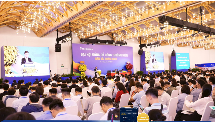 Sacombank công bố kế hoạch bầu bổ sung 4 thành viên hội đồng quản trị - Ảnh 2.