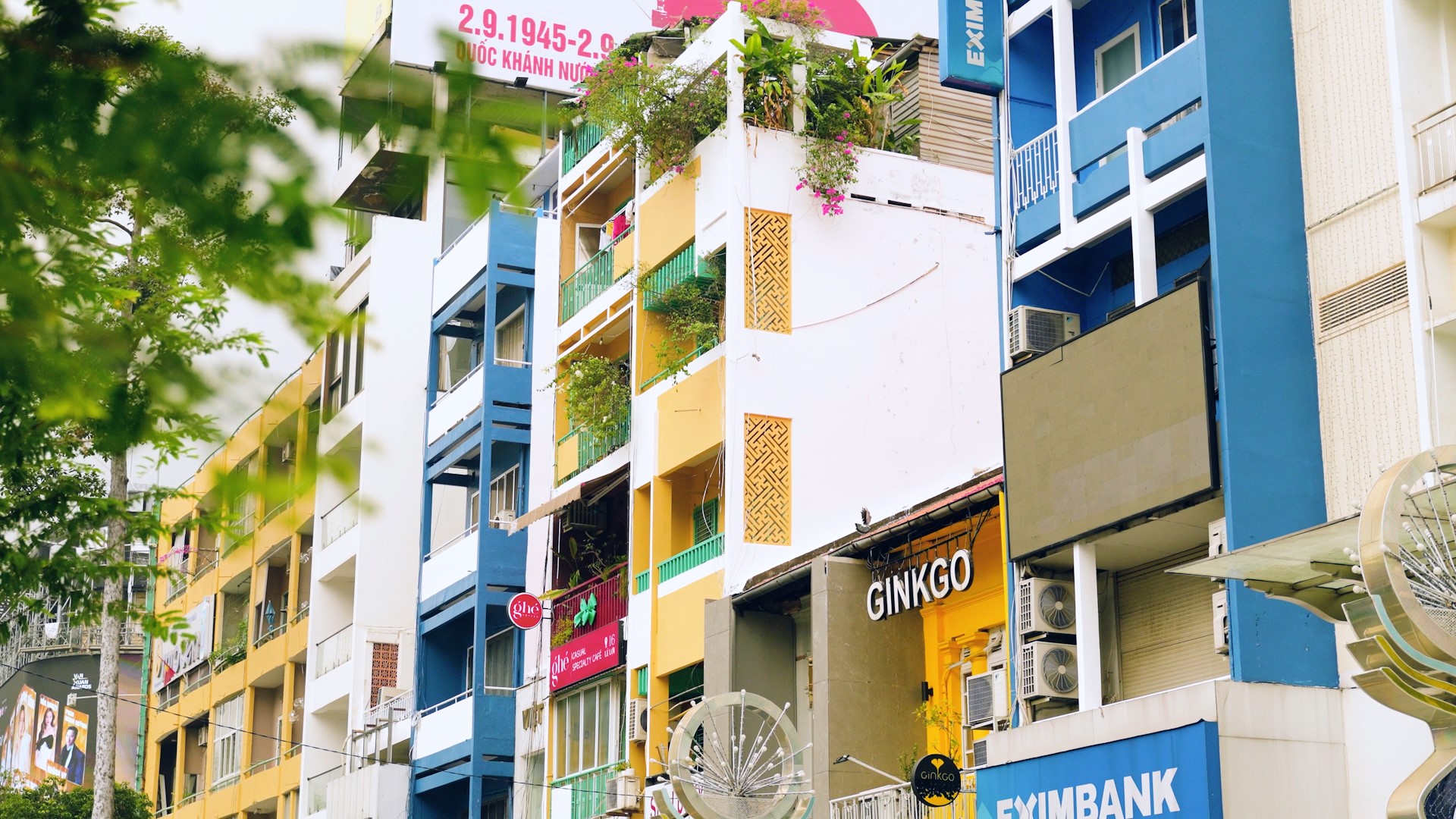 Đường Lê Lợi "lột xác" ngỡ ngàng sau khi khoác áo mới - Ảnh 11.