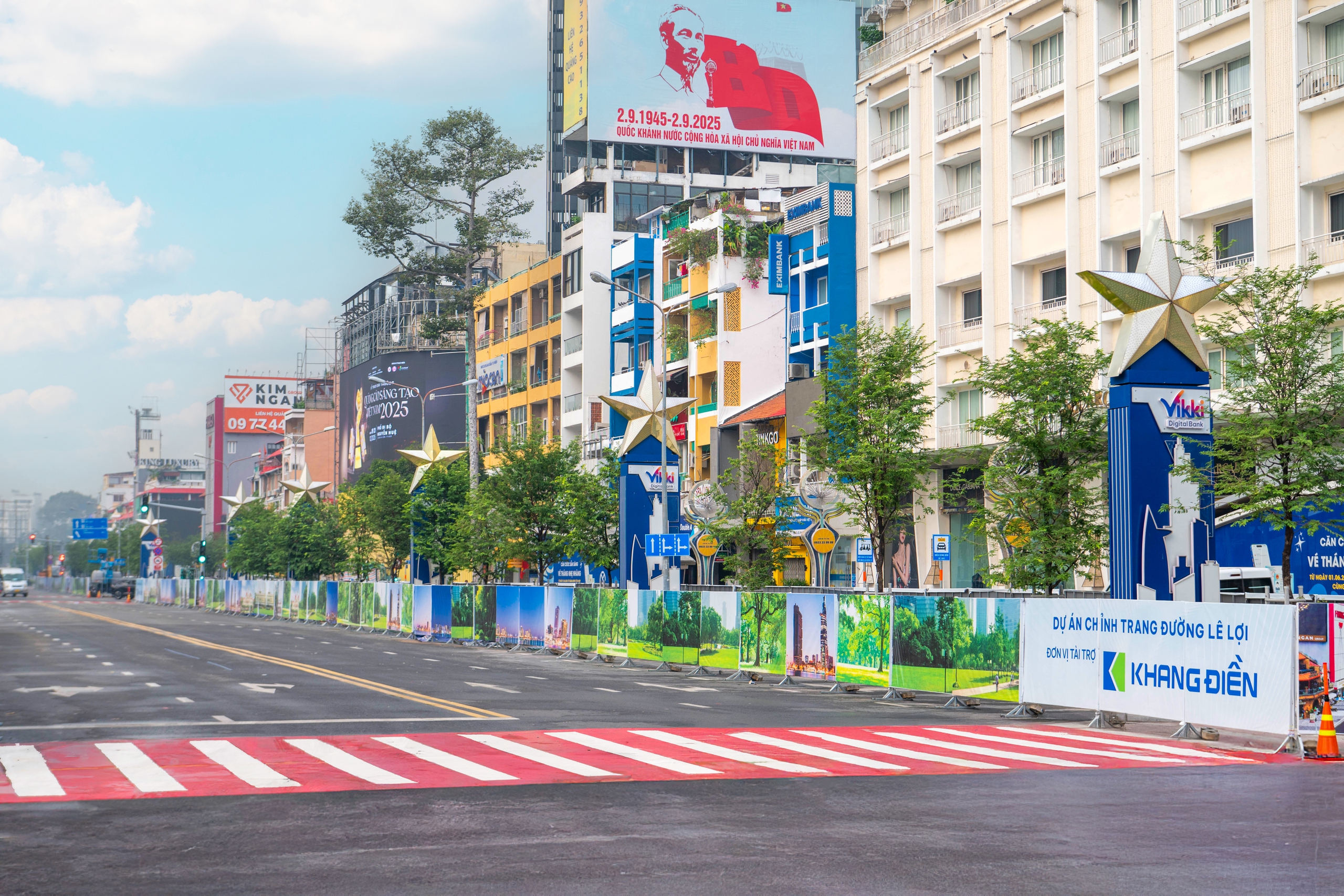 Đường Lê Lợi "lột xác" ngỡ ngàng sau khi khoác áo mới - Ảnh 4.