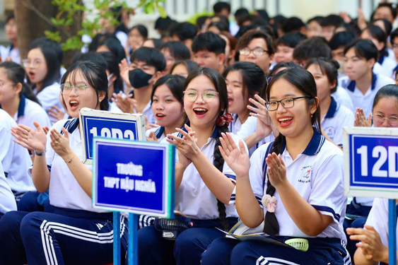 Mở li&ecirc;n ng&agrave;nh mới, tinh gọn phương &aacute;n tuyển sinh - Ảnh 1.