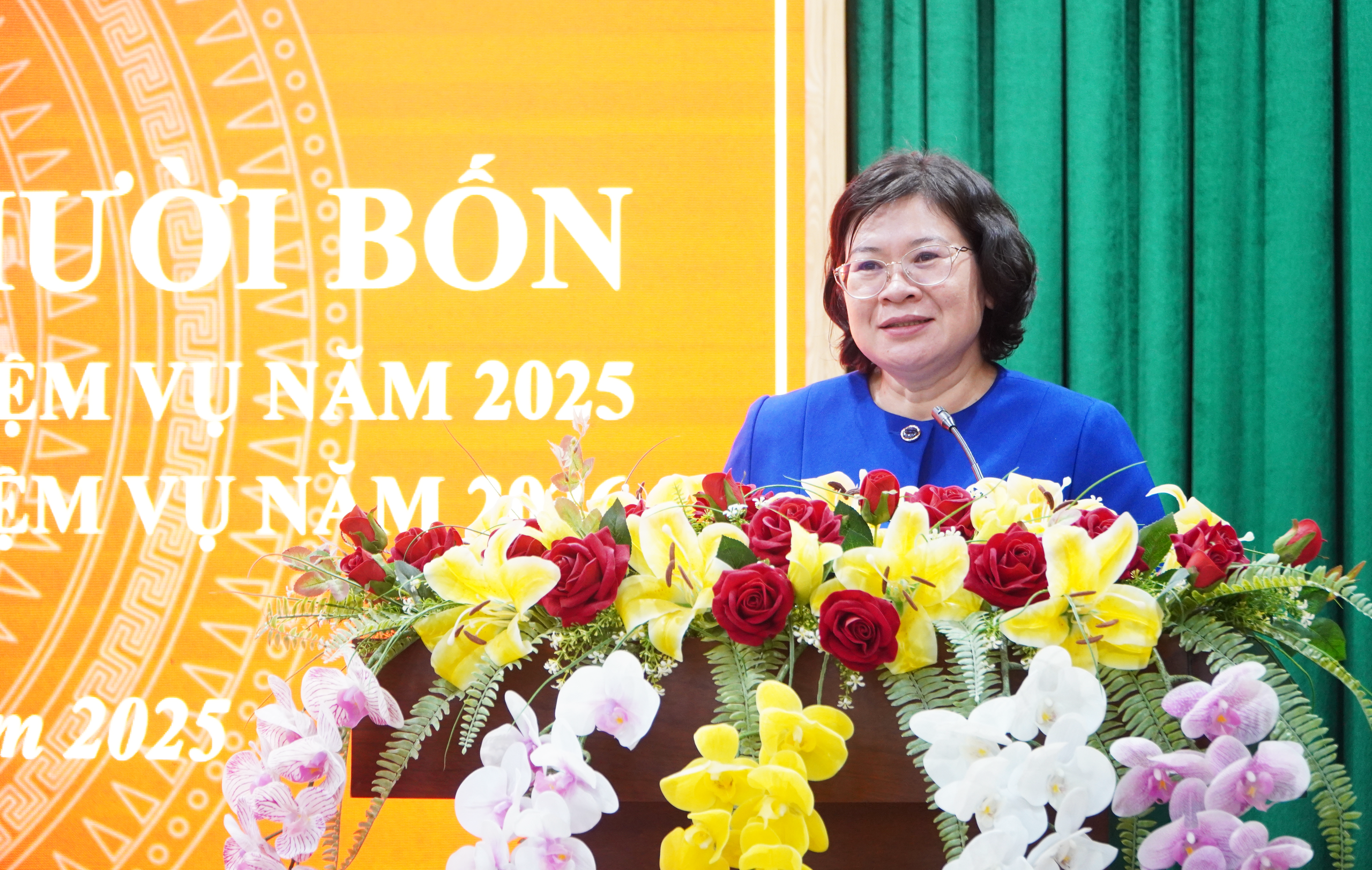 Phó Bí thư Thành ủy TPHCM Văn Thị Bạch Tuyết: cán bộ không tự mãn, không chủ quan - Ảnh 2.