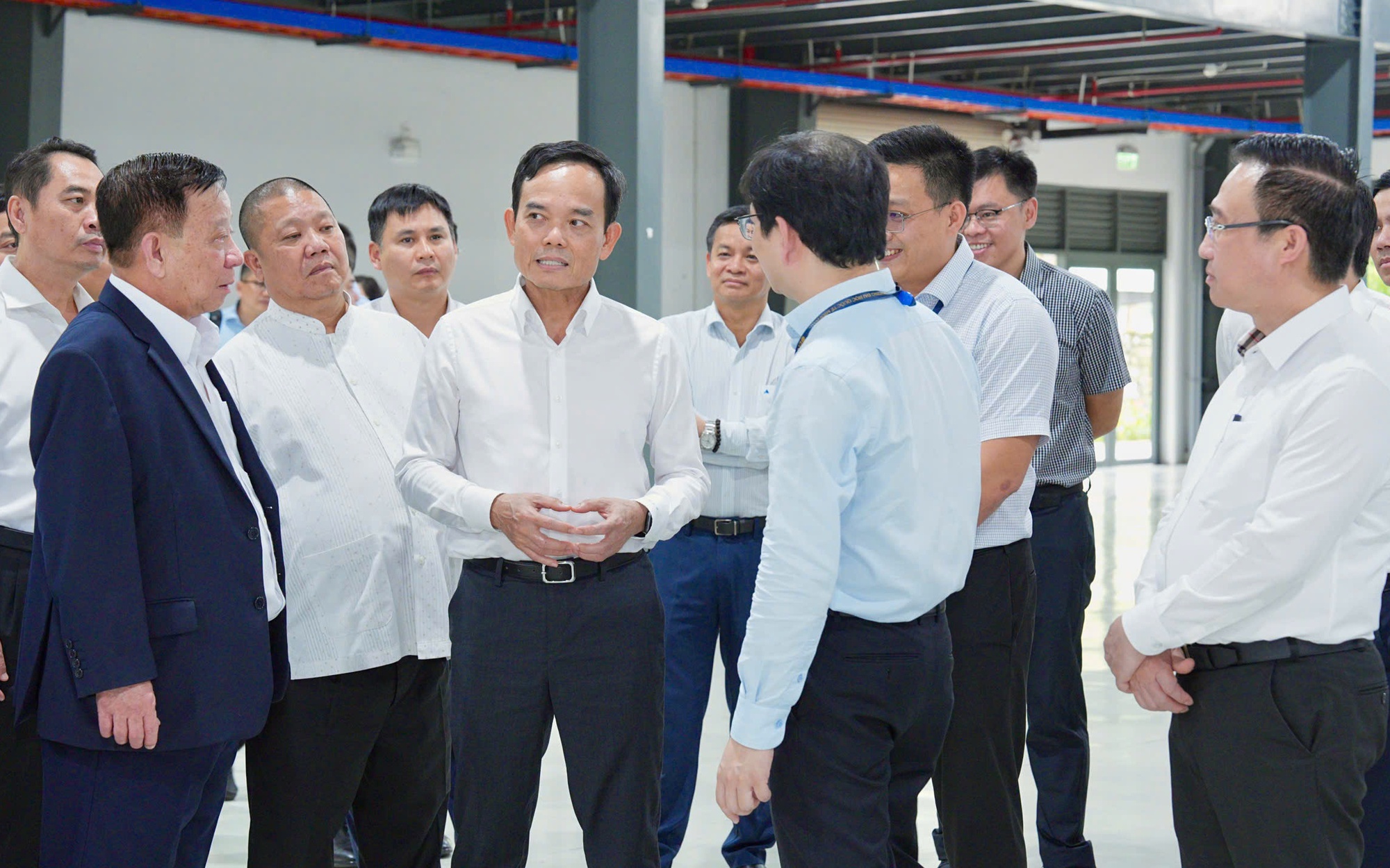 C&ocirc;ng nghệ bước sang trang mới từ 2026: Dữ liệu, AI v&agrave; ưu đ&atilde;i chưa từng c&oacute; - Ảnh 2.