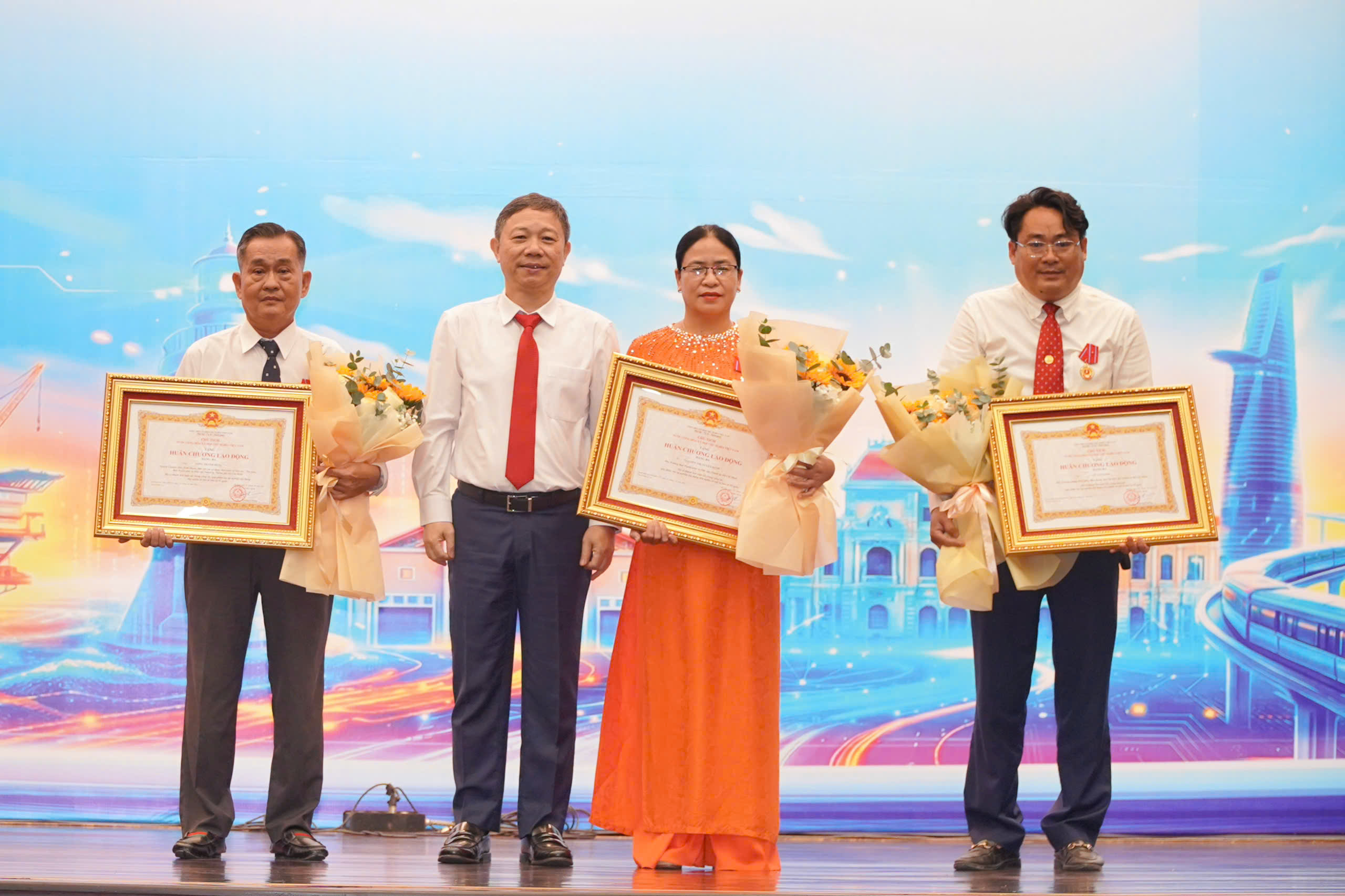 Tr&igrave;nh đề &aacute;n sắp xếp cơ quan b&aacute;o ch&iacute; TPHCM trước 31-12-2025 - Ảnh 6.