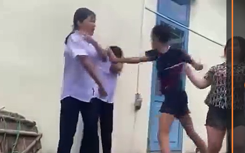 Nữ sinh bị đ&aacute;nh hội đồng ở Đ&agrave; Nẵng: Hiệu trưởng n&oacute;i g&igrave;? - Ảnh 3.