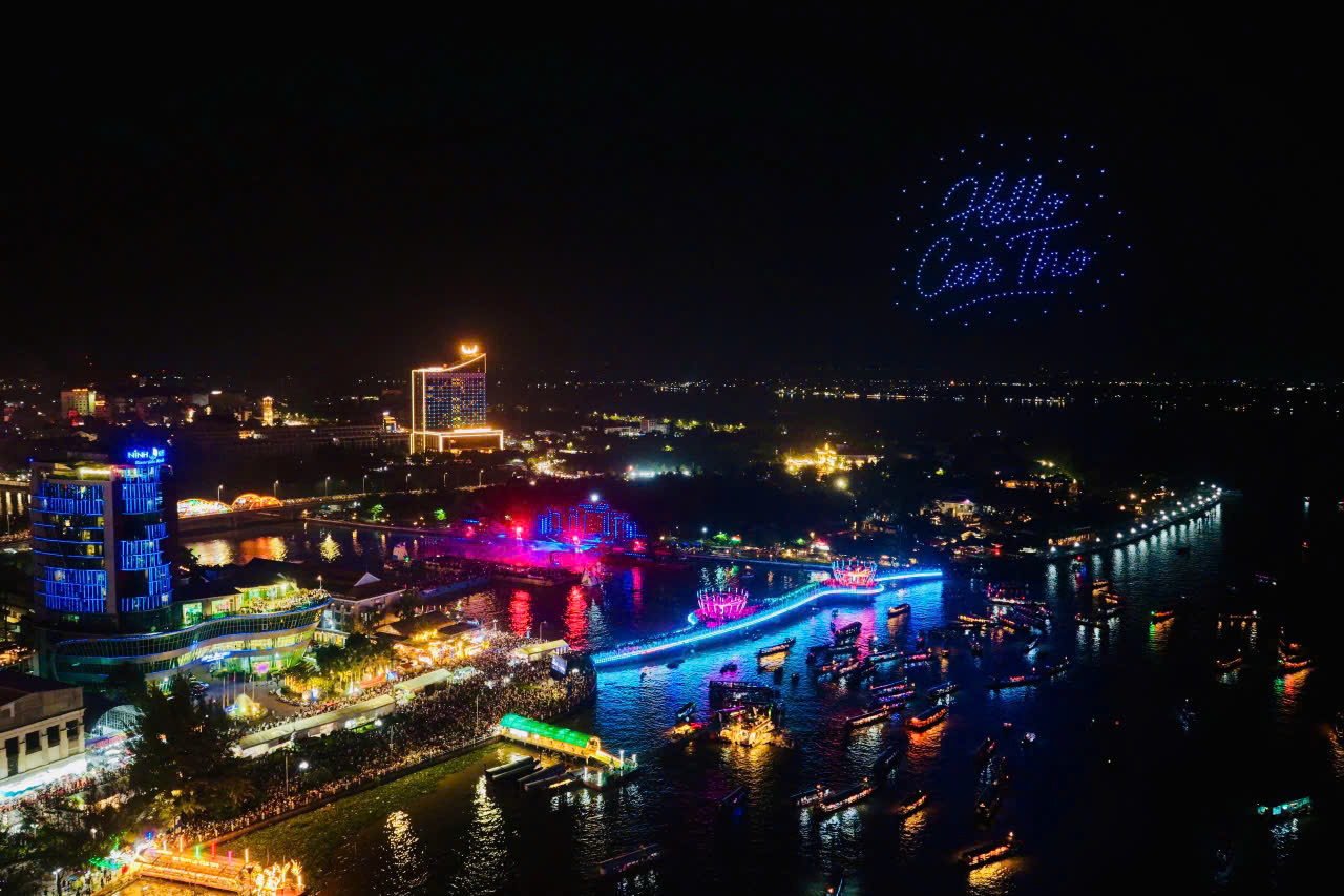 Đặc sắc chương tr&igrave;nh khai mạc Lễ hội Văn h&oacute;a S&ocirc;ng nước Cần Thơ - Ảnh 11.