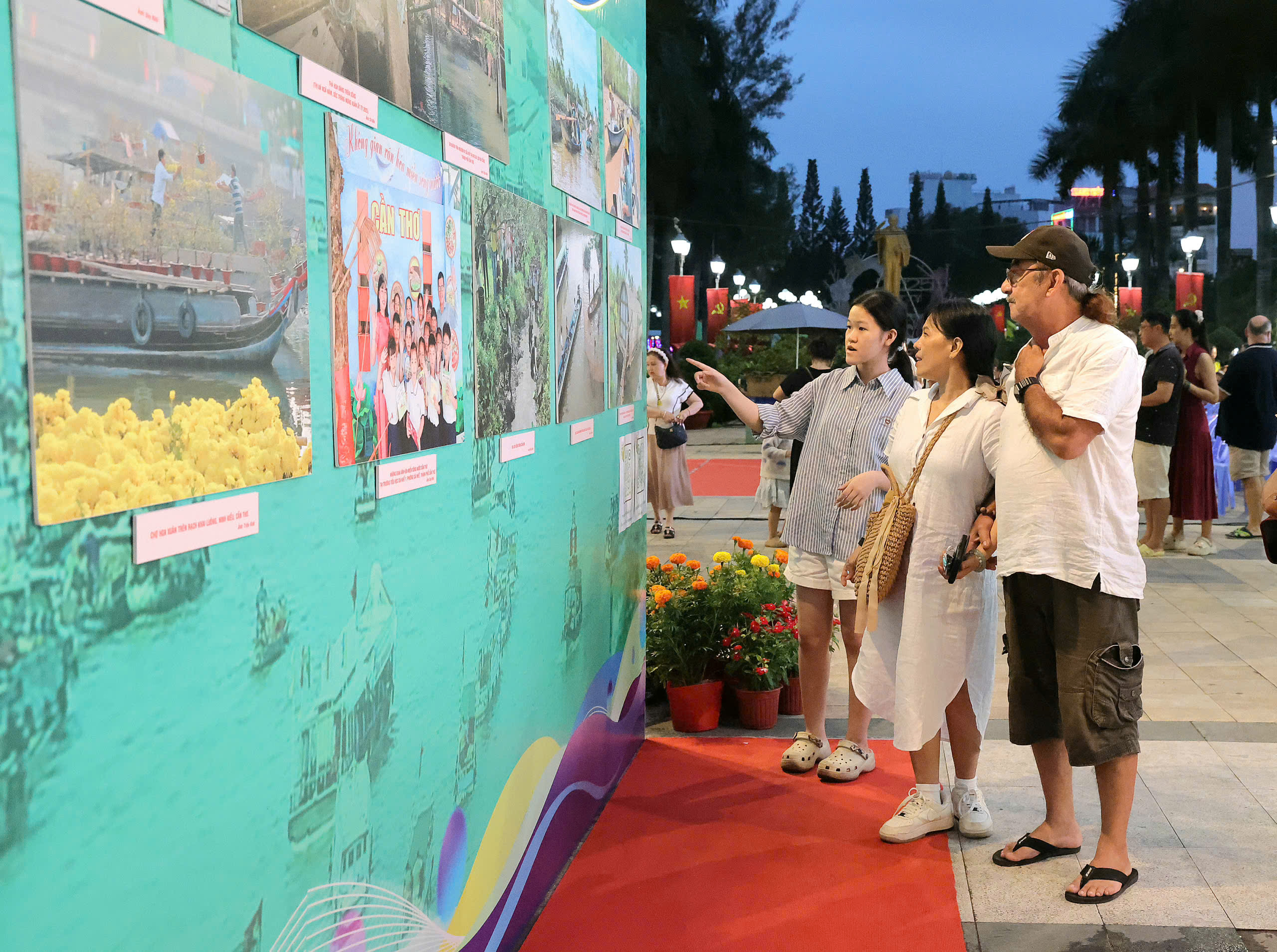 Đặc sắc chương tr&igrave;nh khai mạc Lễ hội Văn h&oacute;a S&ocirc;ng nước Cần Thơ - Ảnh 13.