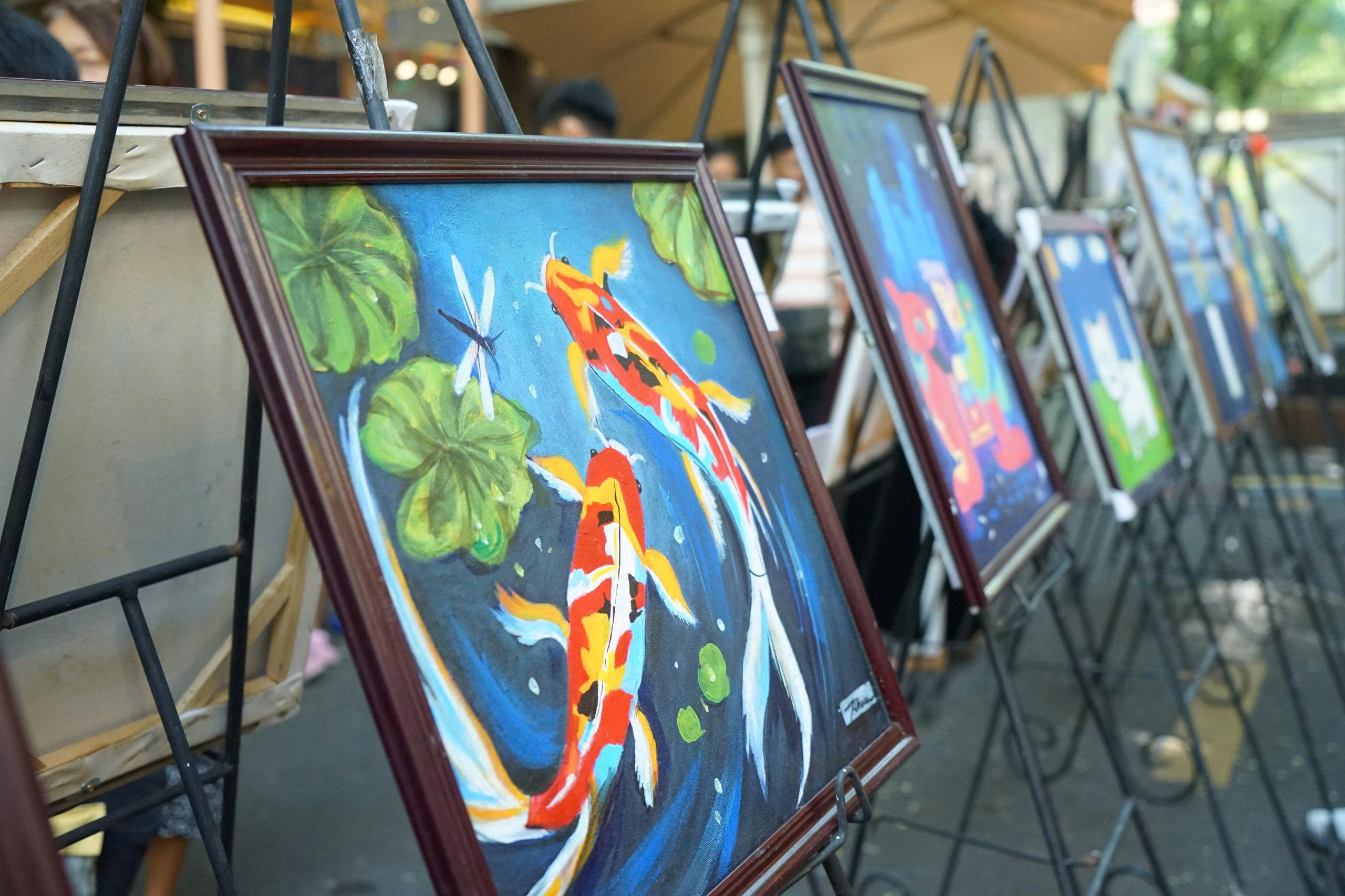 Nơi sắc màu thay tiếng nói - Ảnh 2.