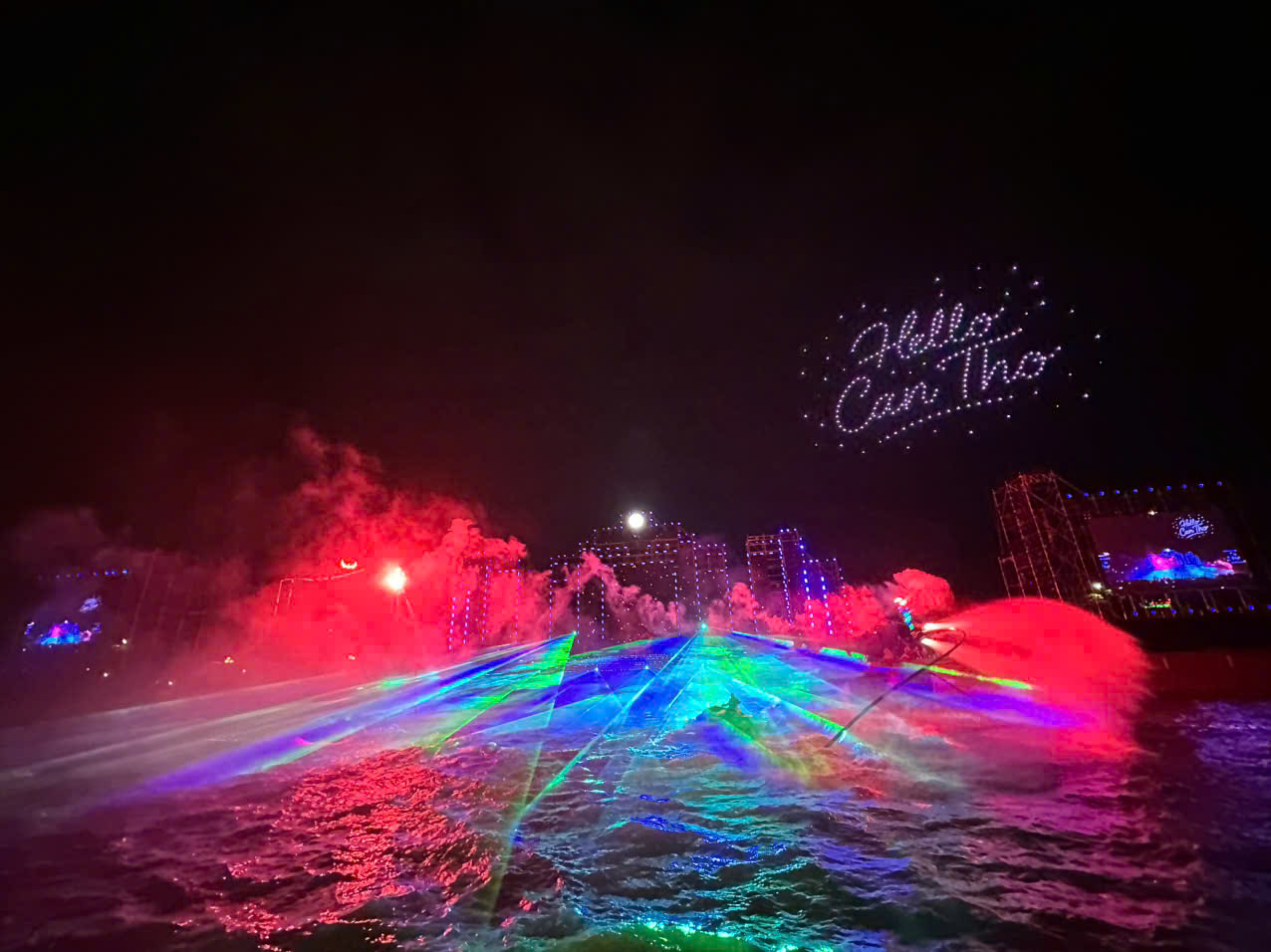 Đặc sắc chương tr&igrave;nh khai mạc Lễ hội Văn h&oacute;a S&ocirc;ng nước Cần Thơ - Ảnh 4.