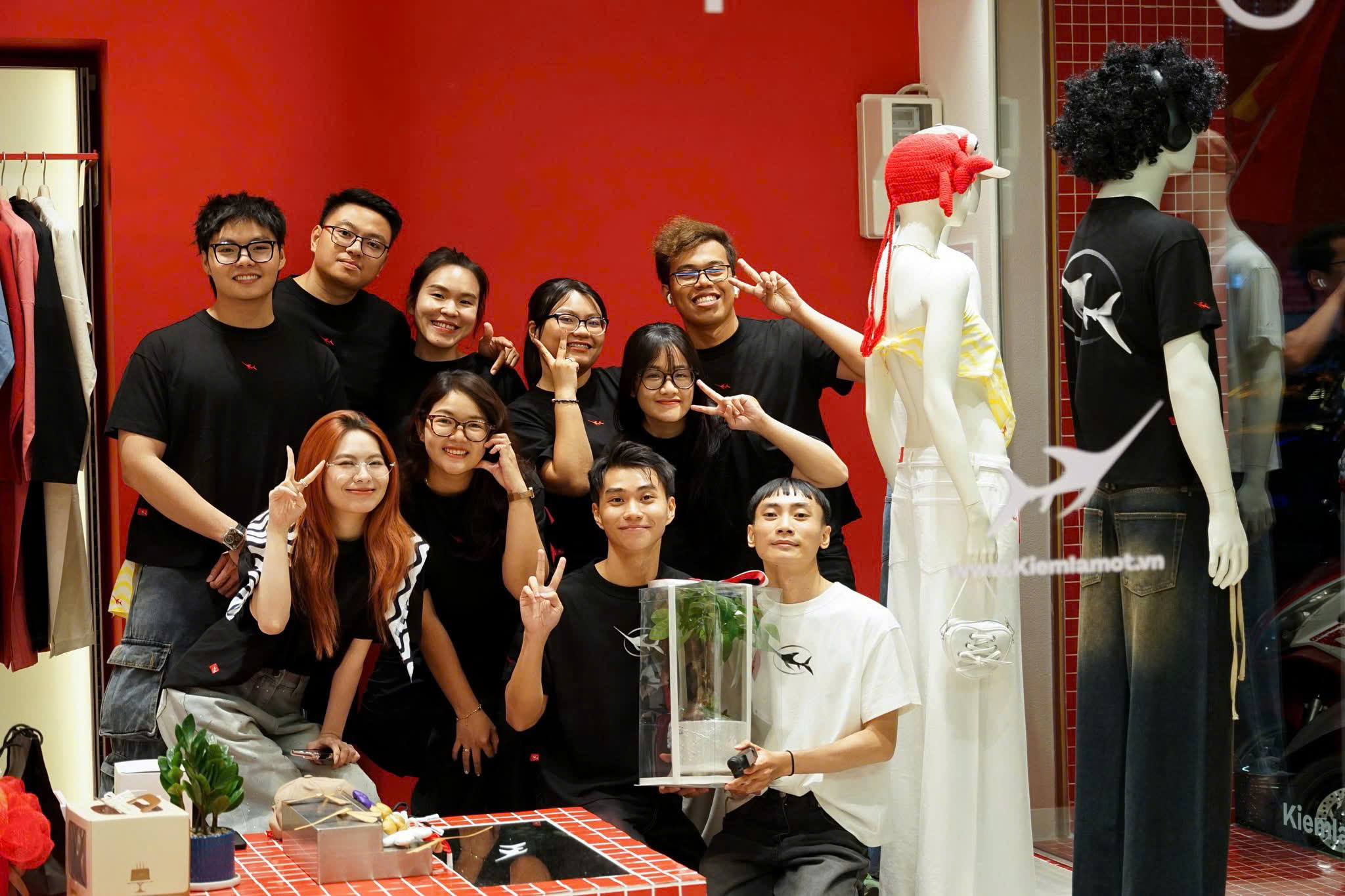 Start - up thời trang trẻ tạo nên sự khác biệt trong ngành thời trang Việt Nam - Ảnh 1.