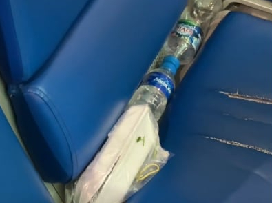 Xả r&aacute;c bừa b&atilde;i tại s&acirc;n bay T&acirc;n Sơn Nhất: Khi &yacute; thức c&ograve;n nhiều "khoảng trống" - Ảnh 4.