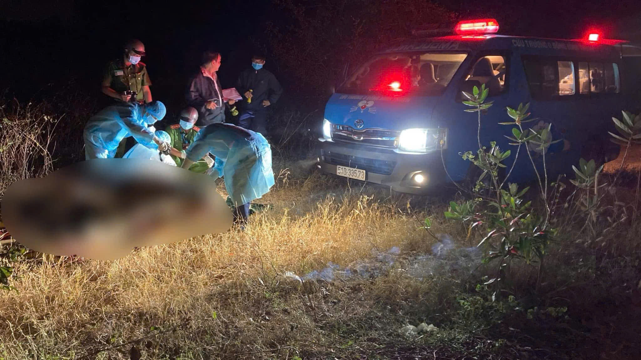 Trông chờ xe cứu thương 0 đồng trở lại - Ảnh 1.