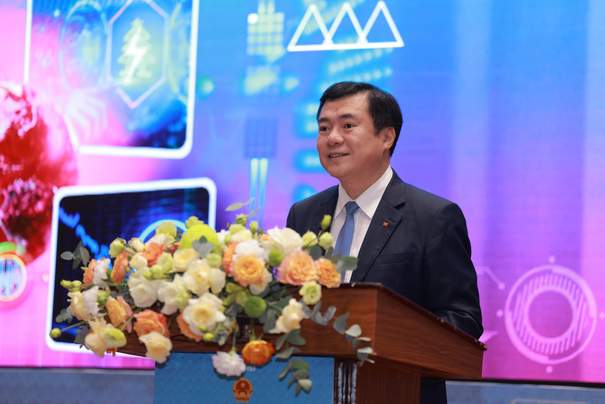 Thương mại điện tử bán lẻ bùng nổ , dự báo vượt 25 tỉ USD vào năm 2025 - Ảnh 1.