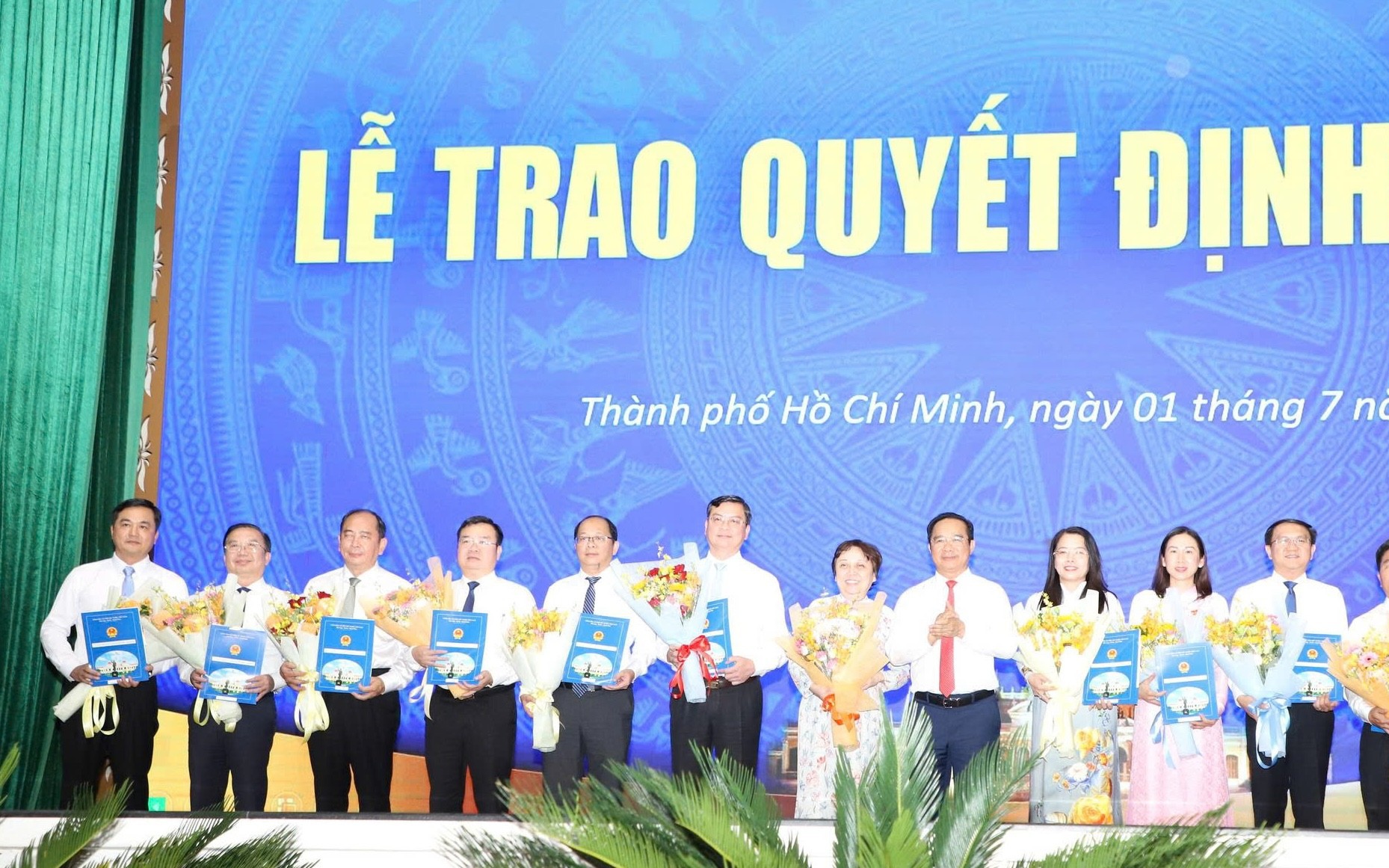 TPHCM: bổ nhiệm Ph&oacute; Ch&aacute;nh Văn ph&ograve;ng UBND th&agrave;nh phố v&agrave; Gi&aacute;m đốc, Chủ tịch c&aacute;c đơn vị - Ảnh 4.