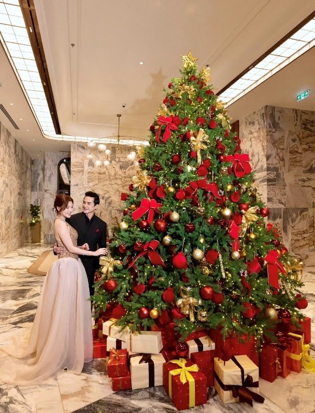 Theo chân Sao Việt trải nghiệm “cuộc sống hàng hiệu” tại Grand Marina Saigon - Ảnh 3.