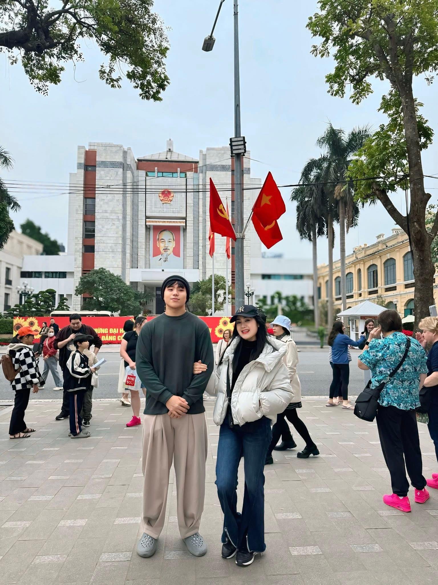 NSND Thu Hà: Bữa tối đầu năm với con trai và ký ức về đồng nghiệp, giải Mai Vàng - Ảnh 3.