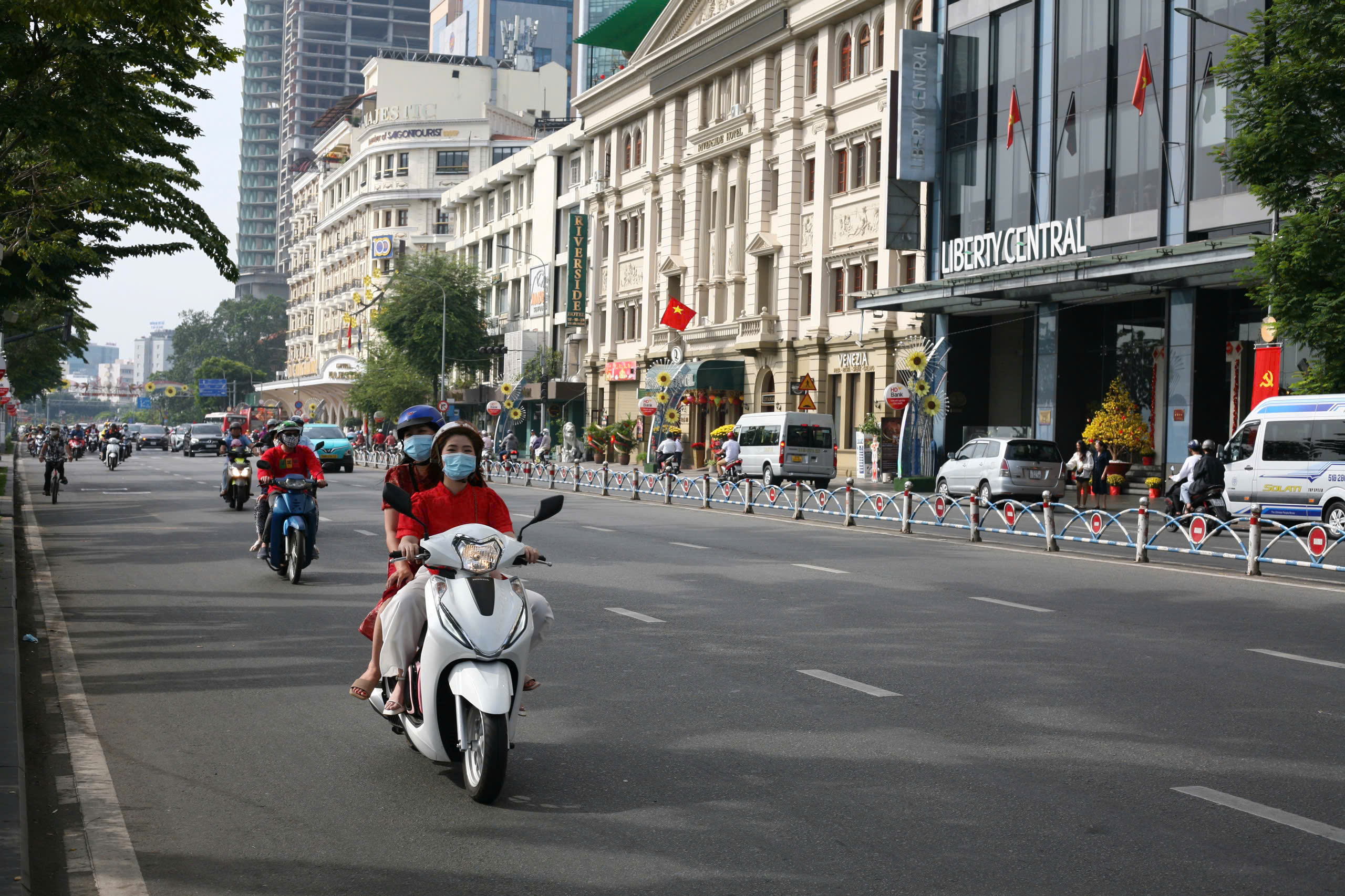 Dự báo thời tiết dịp nghỉ Tết Dương lịch ở TPHCM và Nam Bộ - Ảnh 1.