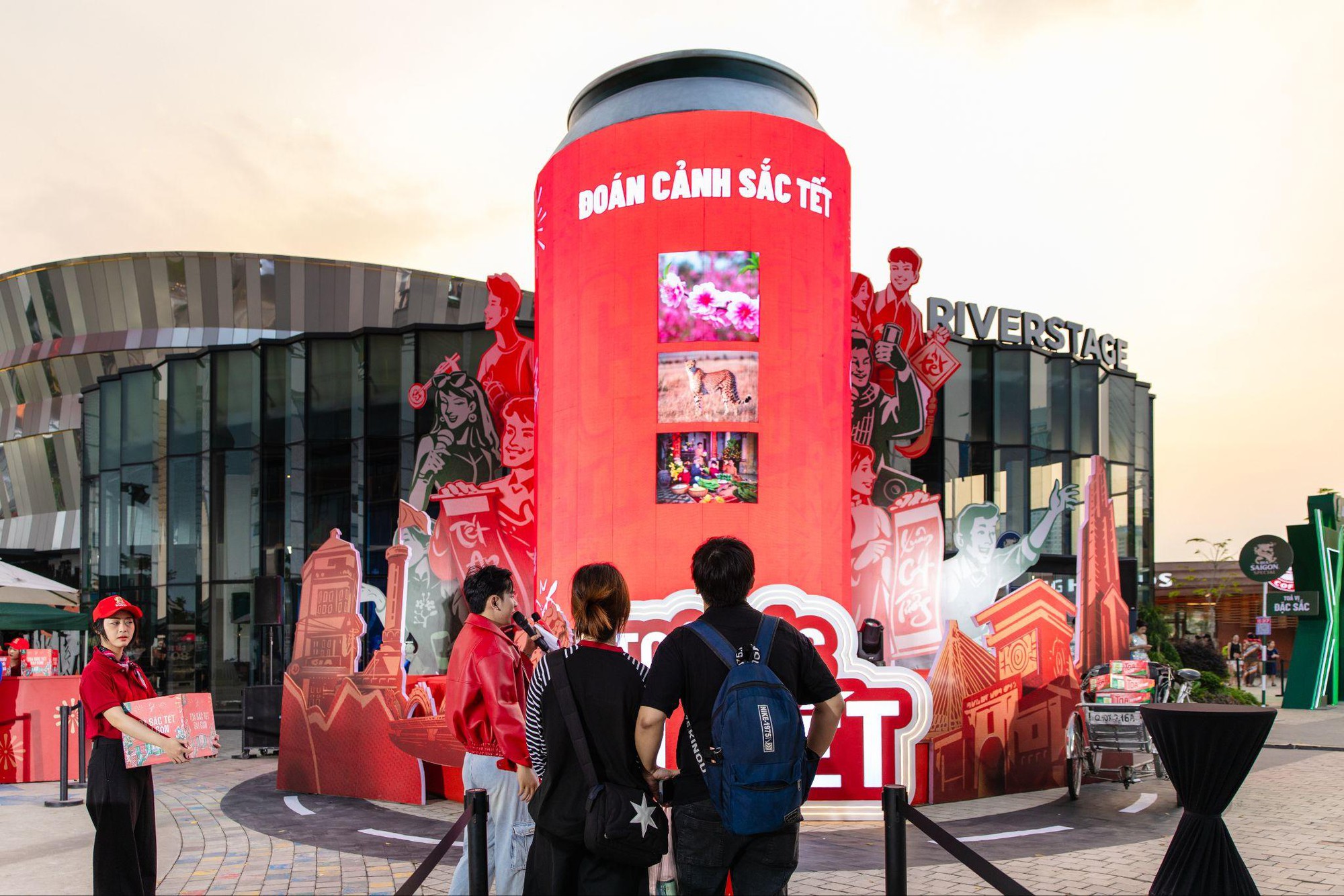 "Tỏa sắc gắn kết": Bia Saigon Lager mang đến Hozo City Tết Fest trải nghiệm văn hóa nhiều vùng miền - Ảnh 3.