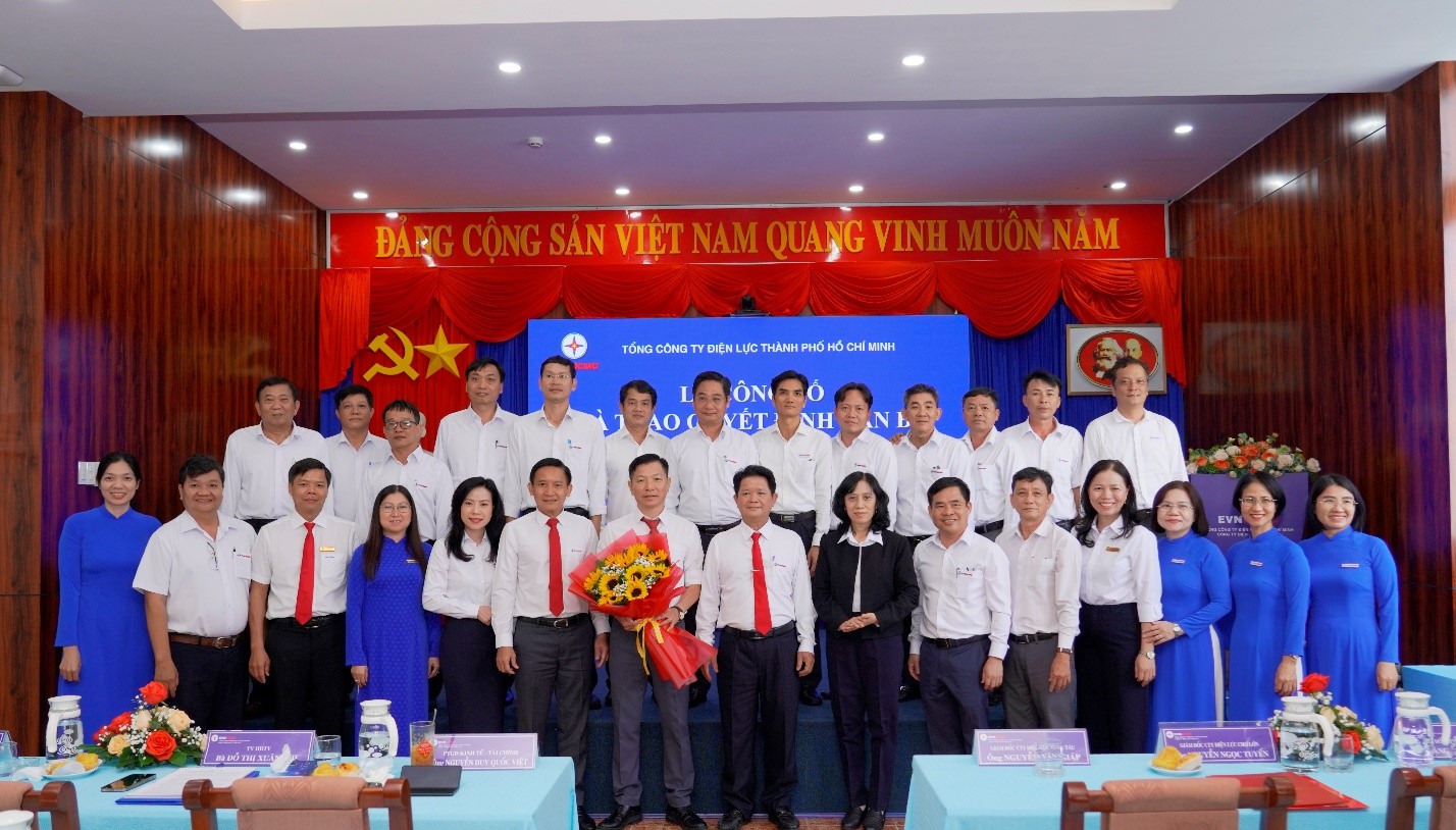 - Ảnh 2. - Ảnh 2.