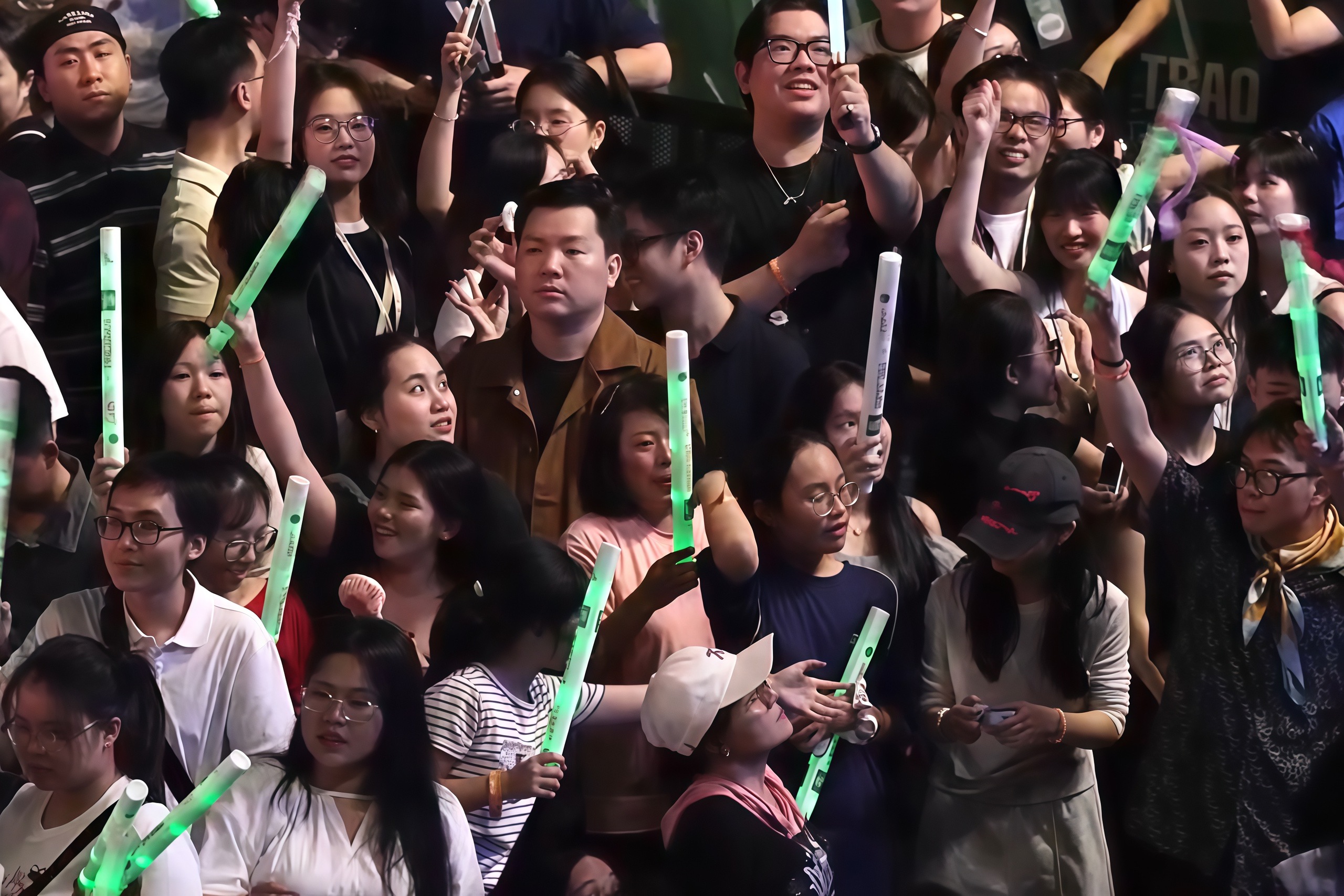 TP HCM chào năm mới cùng Mỹ Tâm, Đức Phúc... - Ảnh 5.